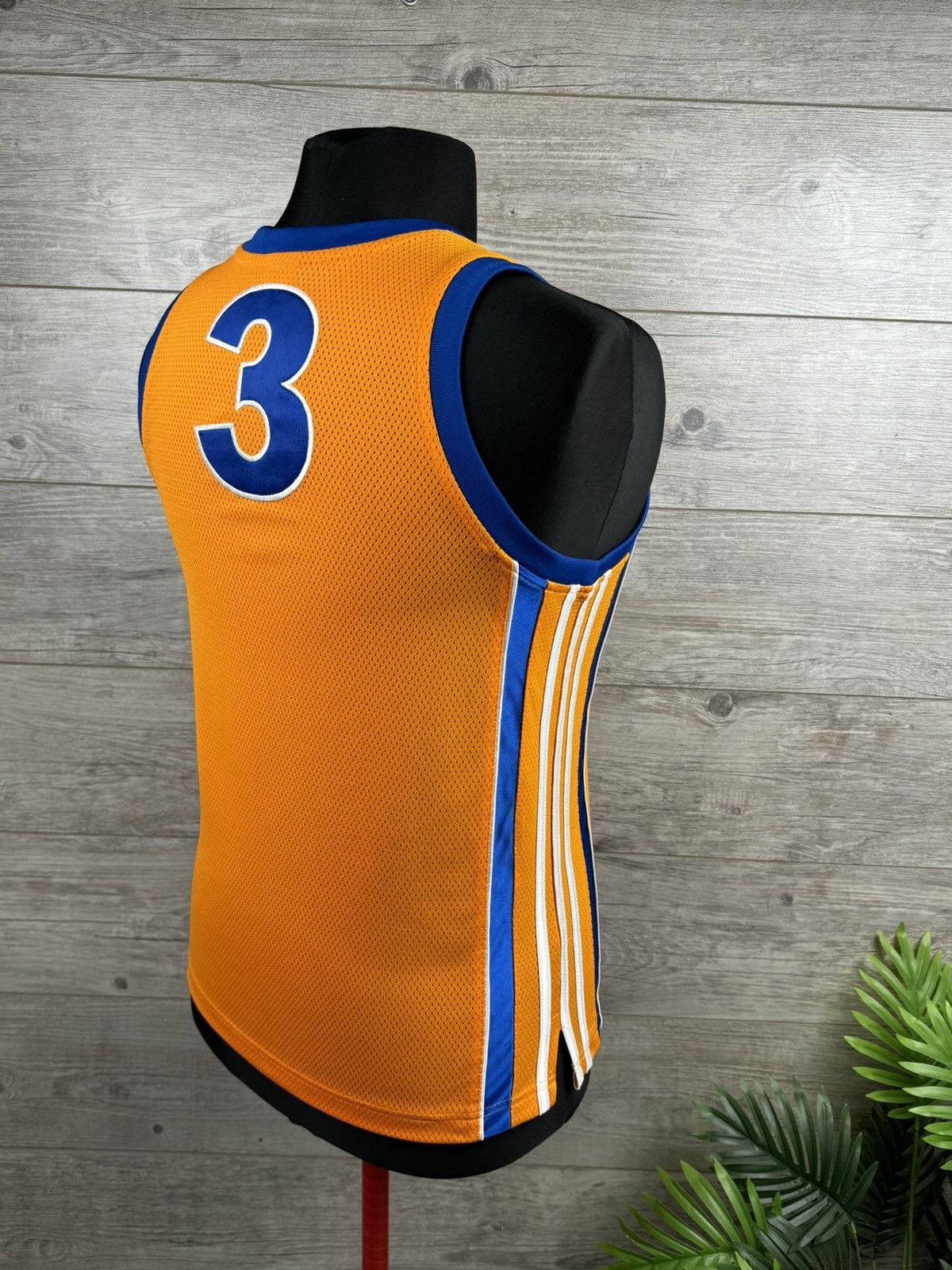 Adidas Adidas basketball jersey 2004 size S Size US S / EU 44-46 / 1 - 3 Thumbnail