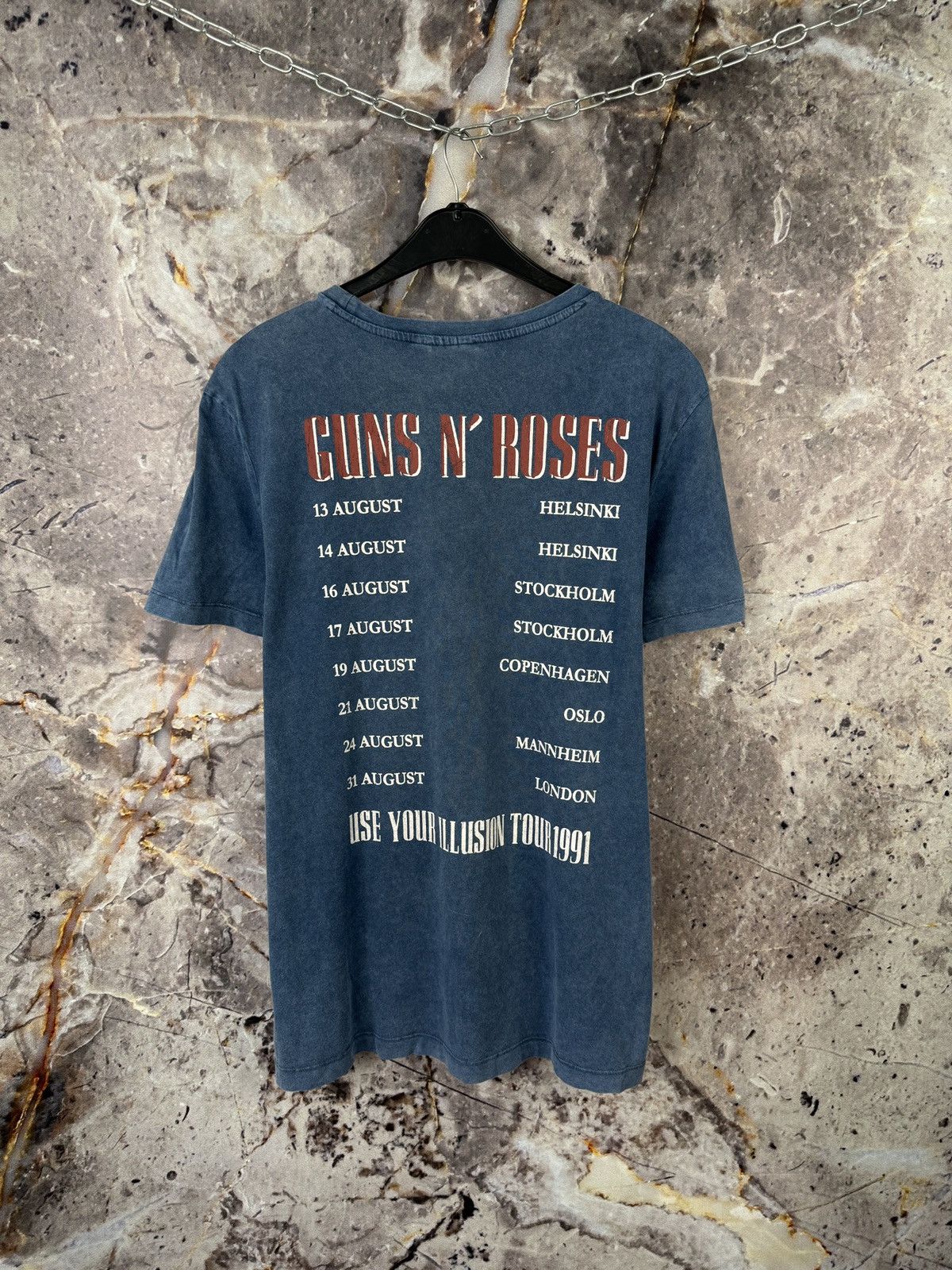 Guns N' Roses Men’s Gunse N Roses T-Shirt Use Your Illusion Tour 1991 Size US XL / EU 56 / 4 - 8 Thumbnail
