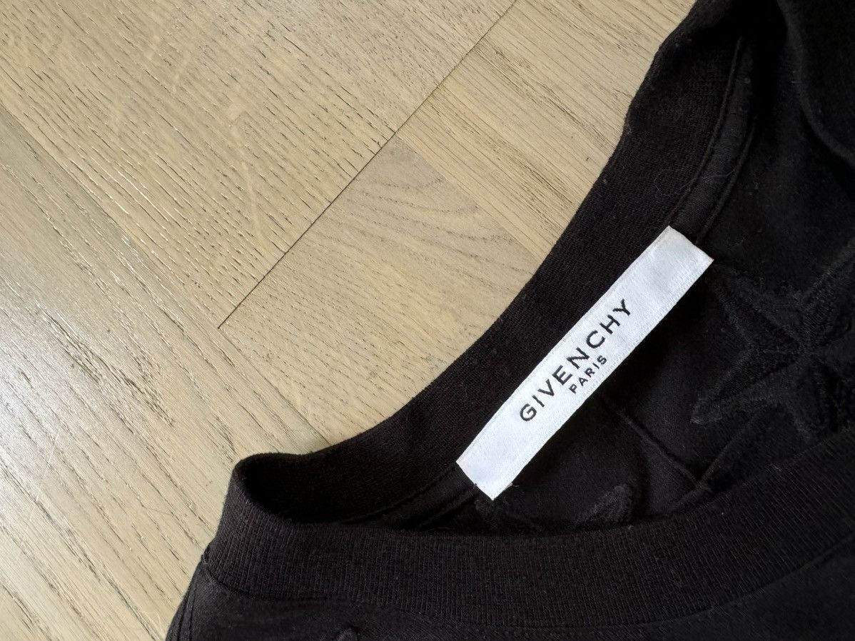 Givenchy GIVENCHY long sleeve tshirt sizes IN PHOTOS by tape measure Size US S / EU 44-46 / 1 - 7 Thumbnail