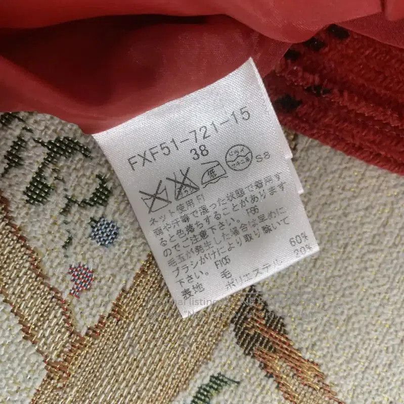 Burberry Burberry Red Wool Blend Skirt for Women. Size 28" / US 6 / IT 42 - 6 Thumbnail