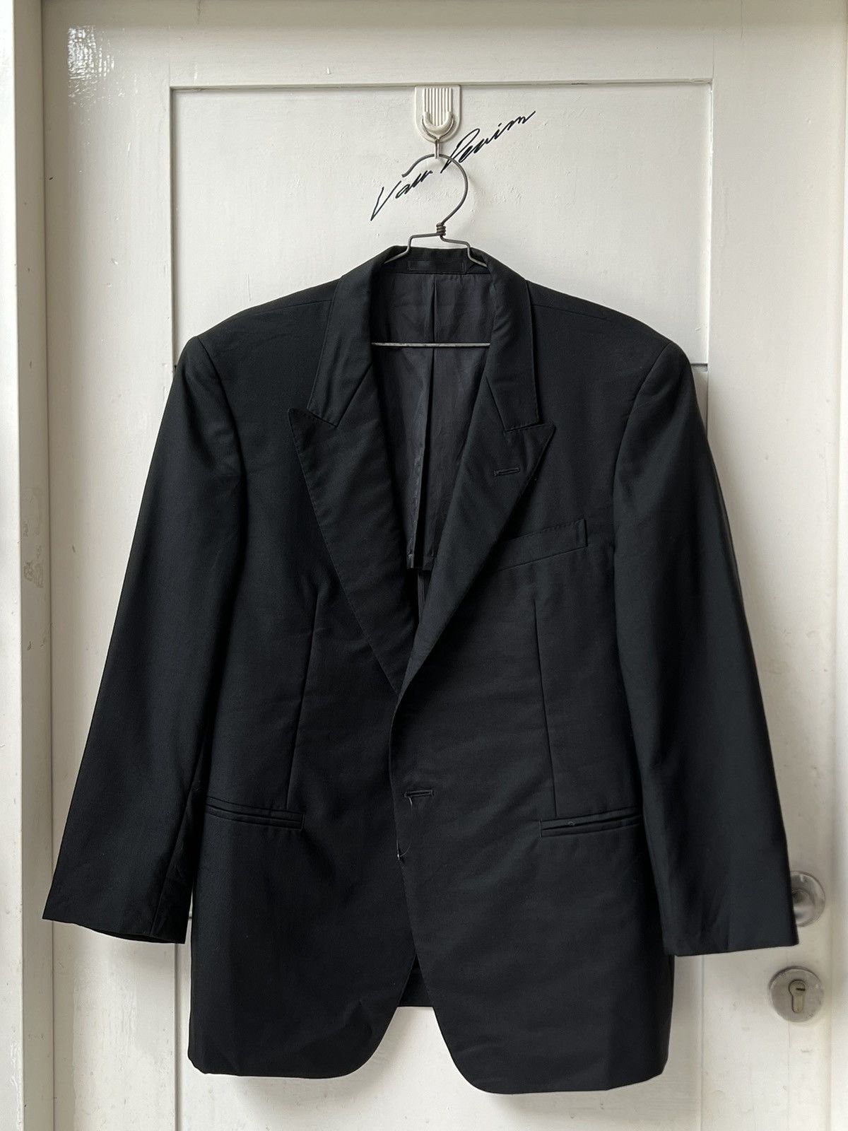 BURBERRYS Black Suit Blazers