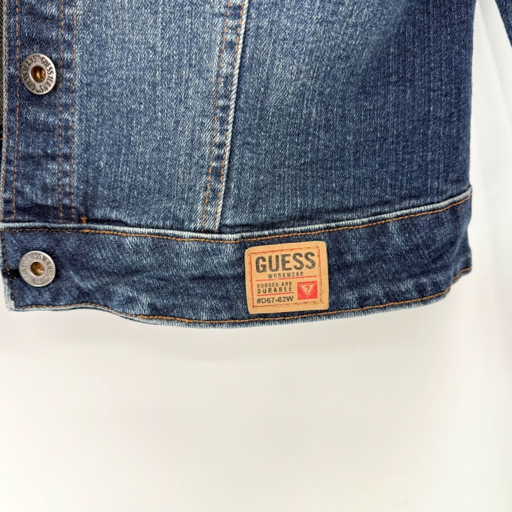Guess VINTAGE Guess Womens Denim Jacket Blue Embellished Pockets Button Front L Cotton Spandex Size L / US 10 / IT 46 - 6 Thumbnail