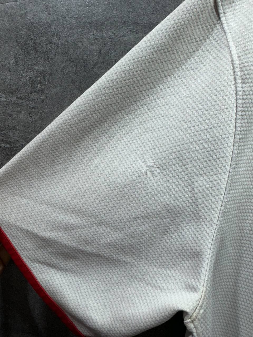 Nike MANCHESTER UNITED 2012 2014 AWAY FOOTBALL SHIRT JERSEY NIKE Size US L / EU 52-54 / 3 - 25 Thumbnail