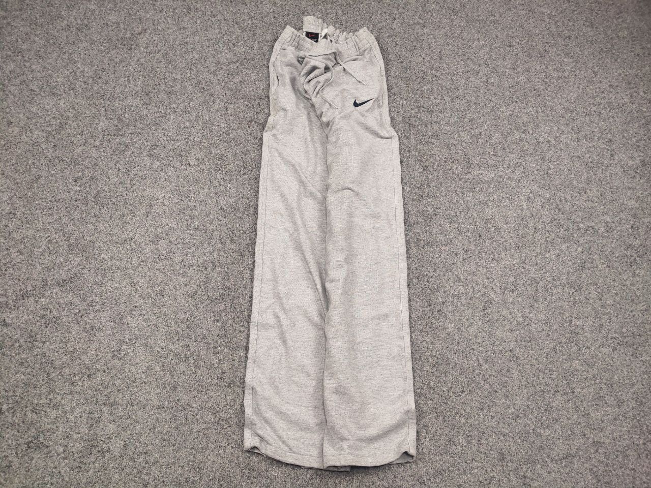 Nike Vintage Nike Swoosh Gray Cotton Baggy Track Pants Y2K Style Size US 34 / EU 50 - 2 Thumbnail