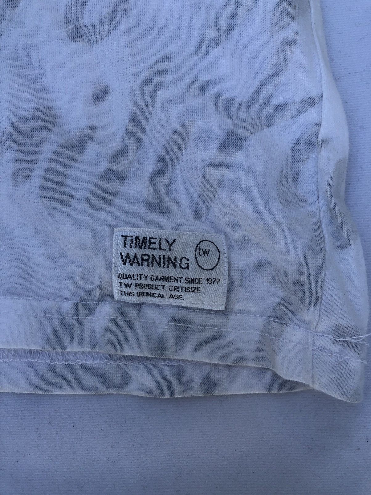 Beauty Beast Japanese Gothic Poem Timely Warning Ifsixwasnine Style Size US L / EU 52-54 / 3 - 7 Thumbnail