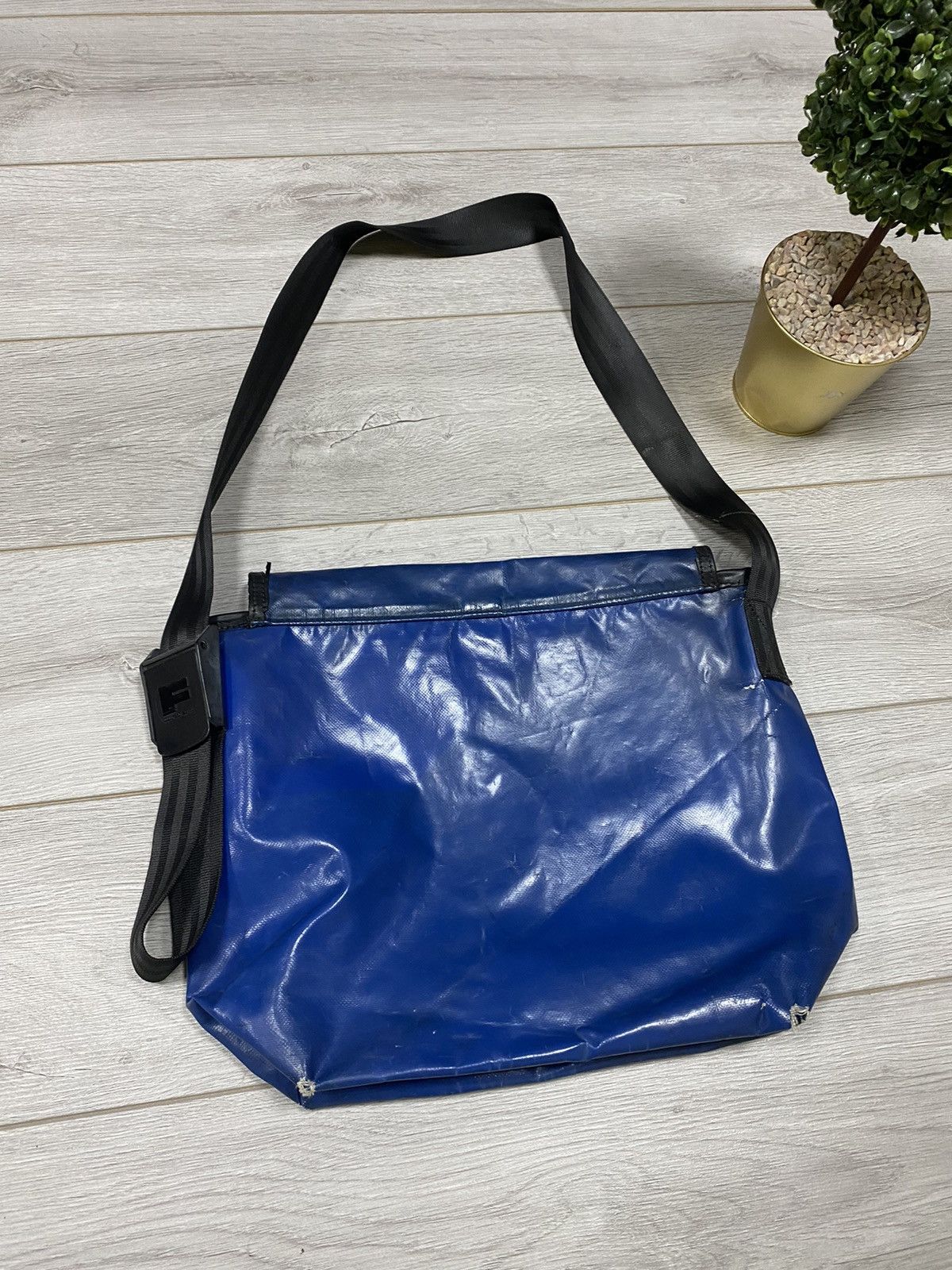 Freitag Freitag recycle ♻️ vintage shoulder bag Zurich Size ONE SIZE - 8 Thumbnail