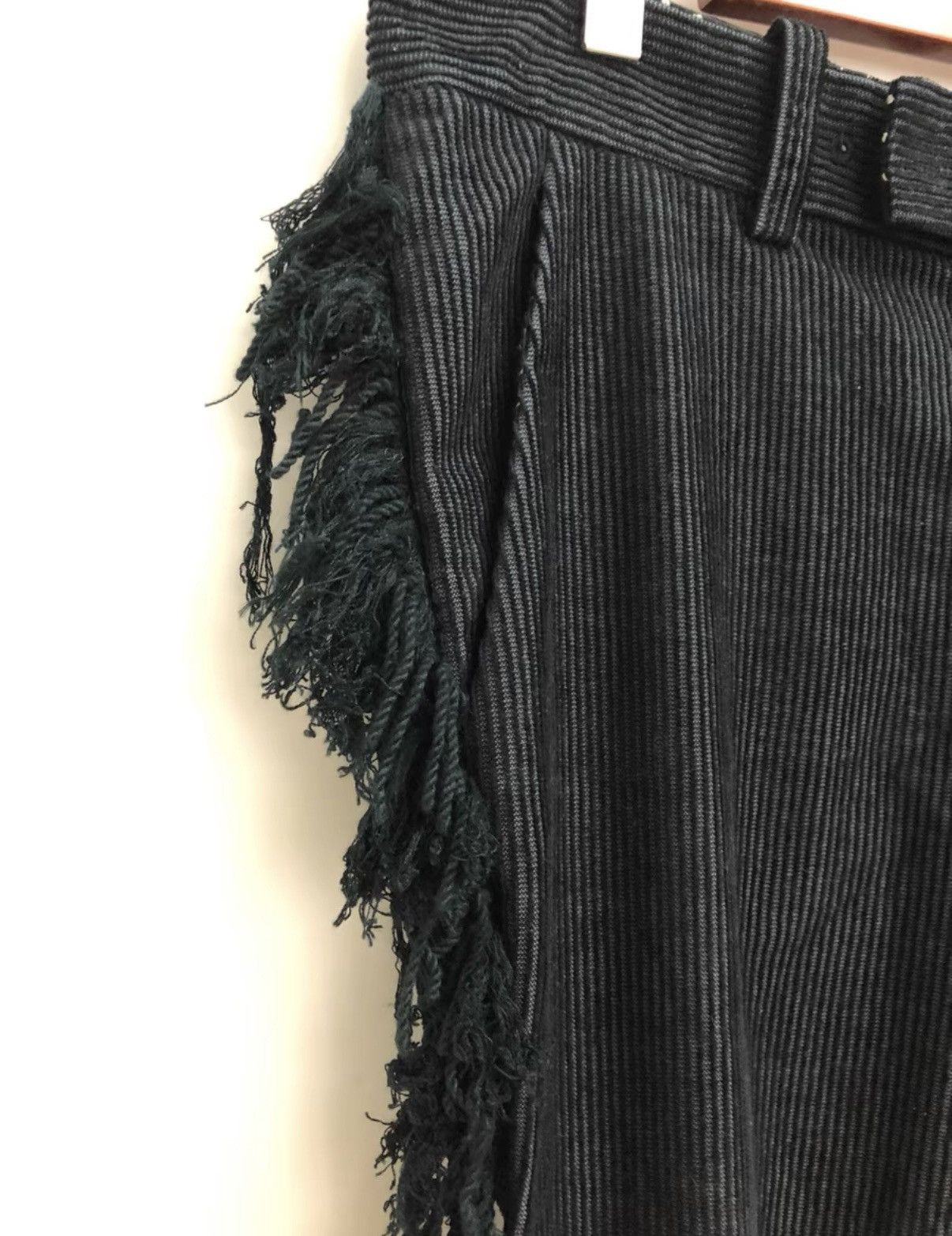 Undercover Undercover But Beautiful period pants by Jun Takahashi. Size US 34 / EU 50 - 6 Thumbnail