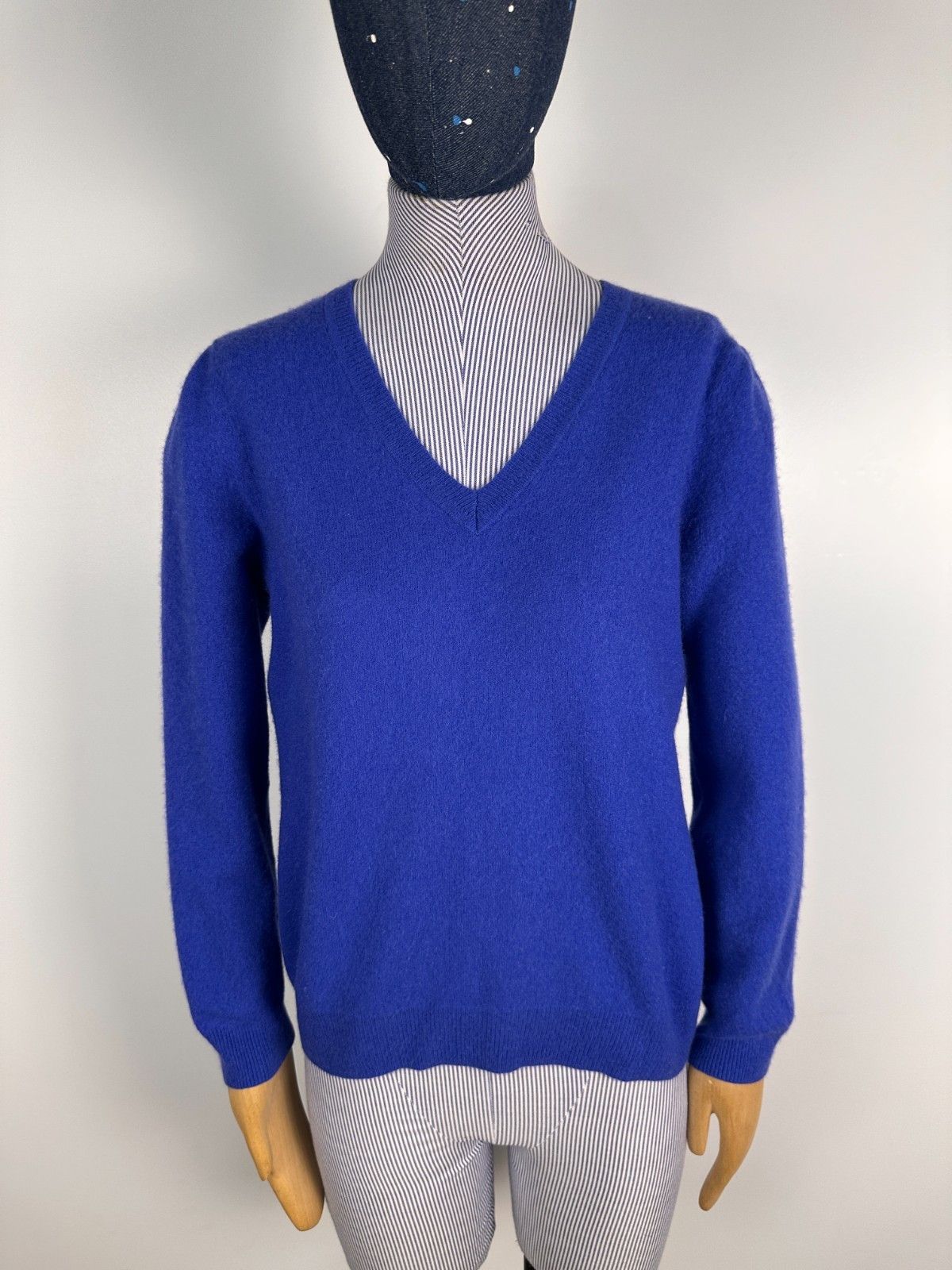Other F&F 100% Cashmere V-Neck Jumper Sweater Blue Size UK16 Size XL / US 12-14 / IT 48-50 - 1 Thumbnail