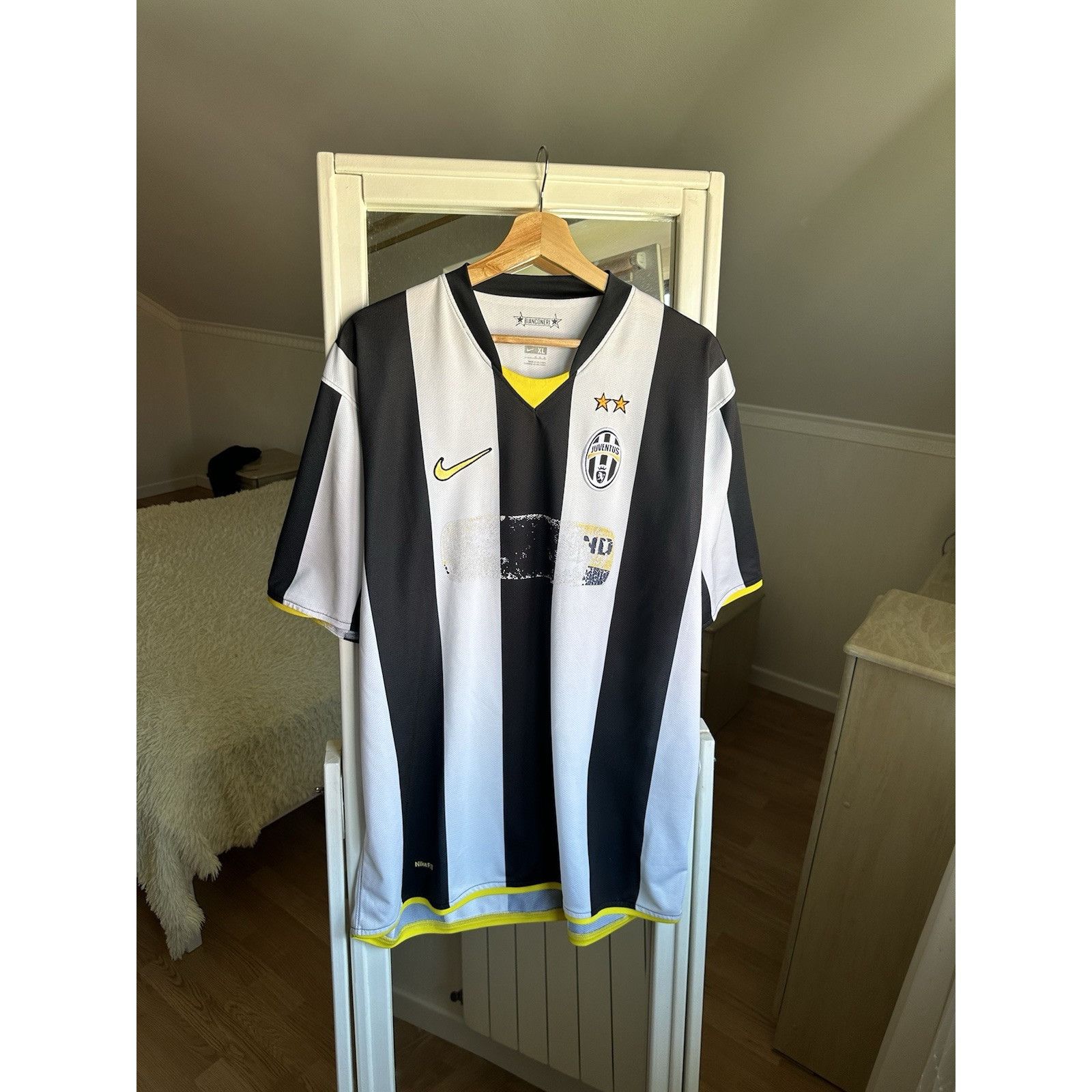 Nike Juventus 2008-2009 player Chiellini 3 Home Football Shirt Size US XL / EU 56 / 4 - 6 Thumbnail