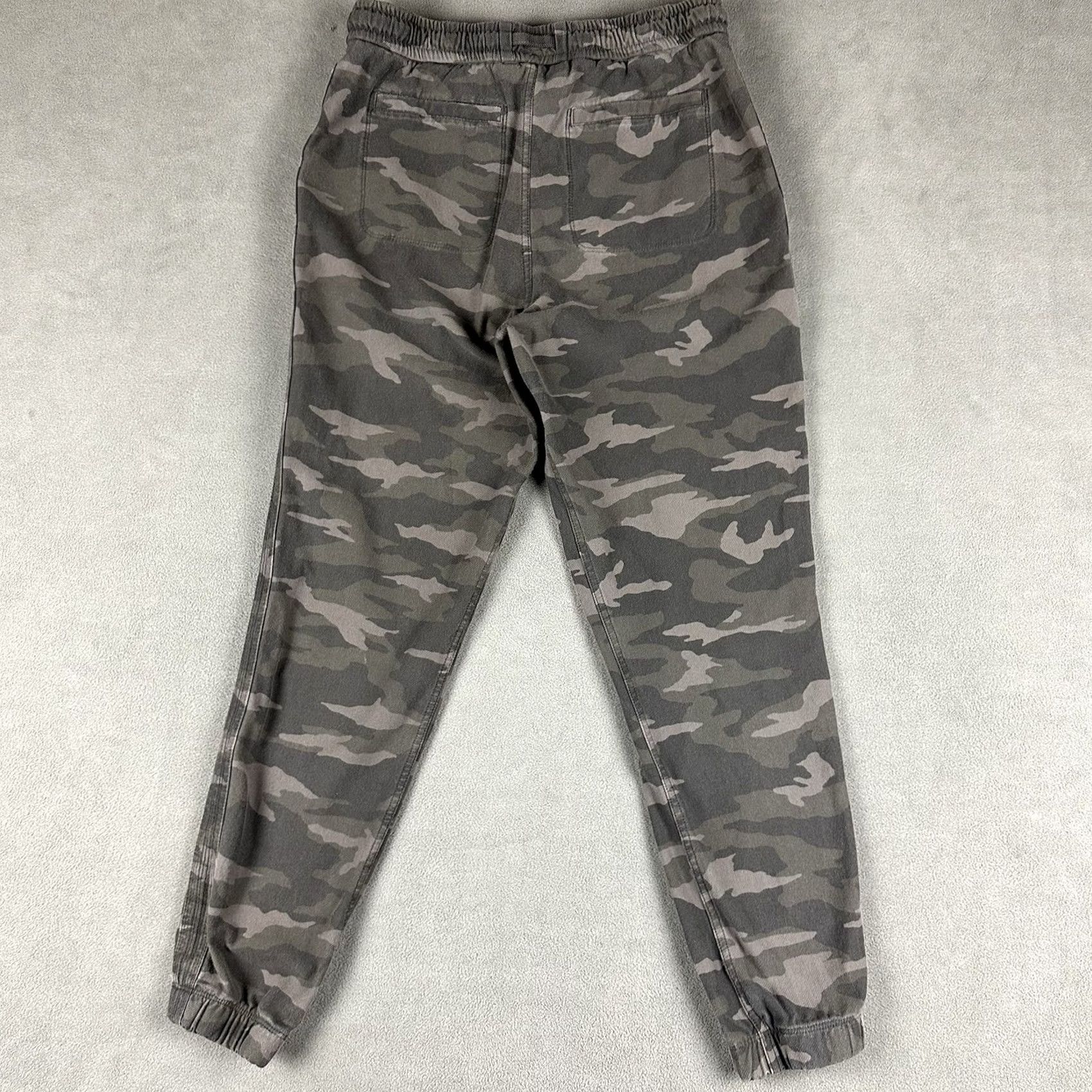 Athleta Athleta Pants Womens 2 Green Farallon Jogger Camo Athleisure Sweatpants Lounge Size 26" / US 2 / IT 38 - 2 Thumbnail