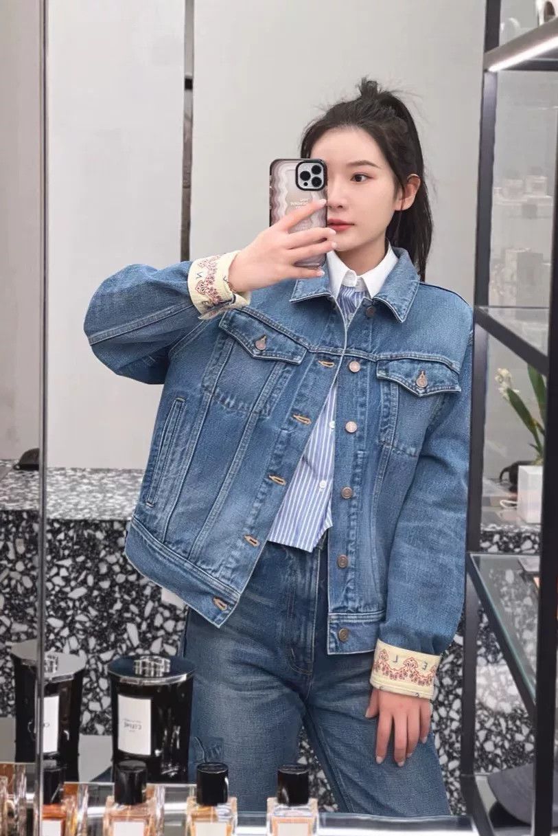 Celine Celine 23 Cat Claw Washed Denim Jacket Size XS / US 0-2 / IT 36-38 - 1 Thumbnail
