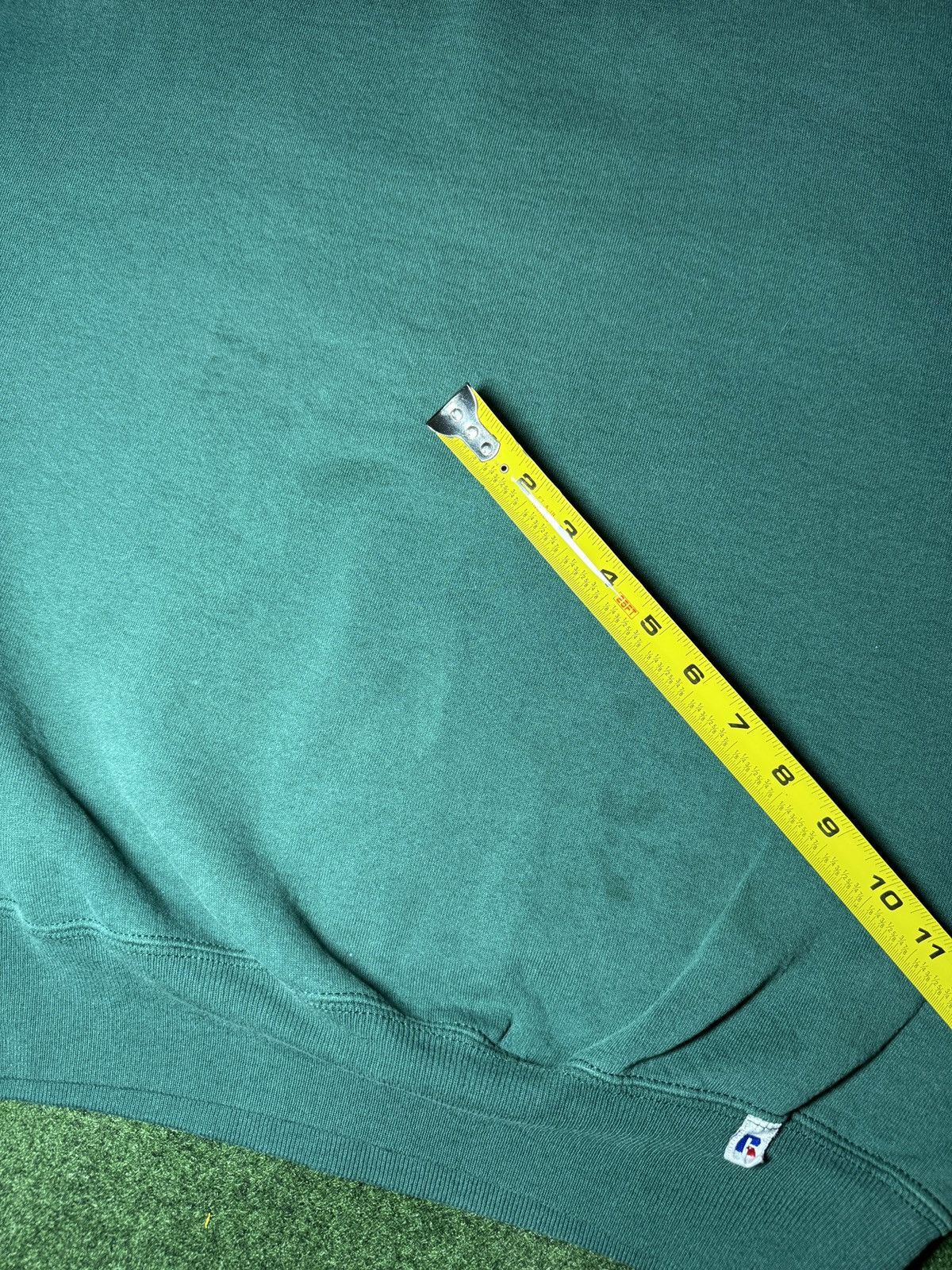 Russell Athletic × Vintage Vintage 90s Russell Athletic Blank Minimalist Sweatshirt Size US XL / EU 56 / 4 - 6 Thumbnail