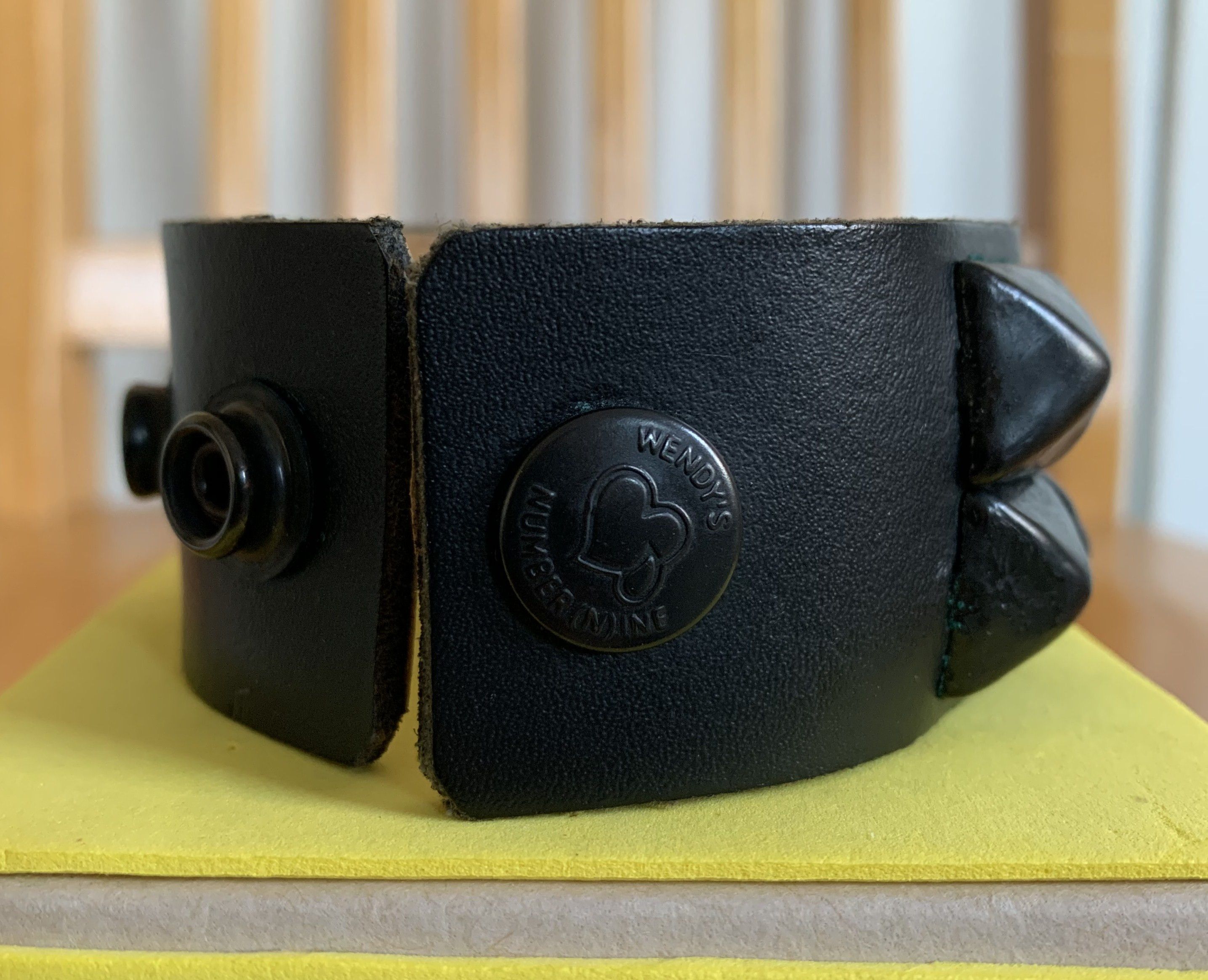Number (N)ine Number (N)ine x Wendy's Studded Leather Bracelet Size ONE SIZE - 5 Thumbnail