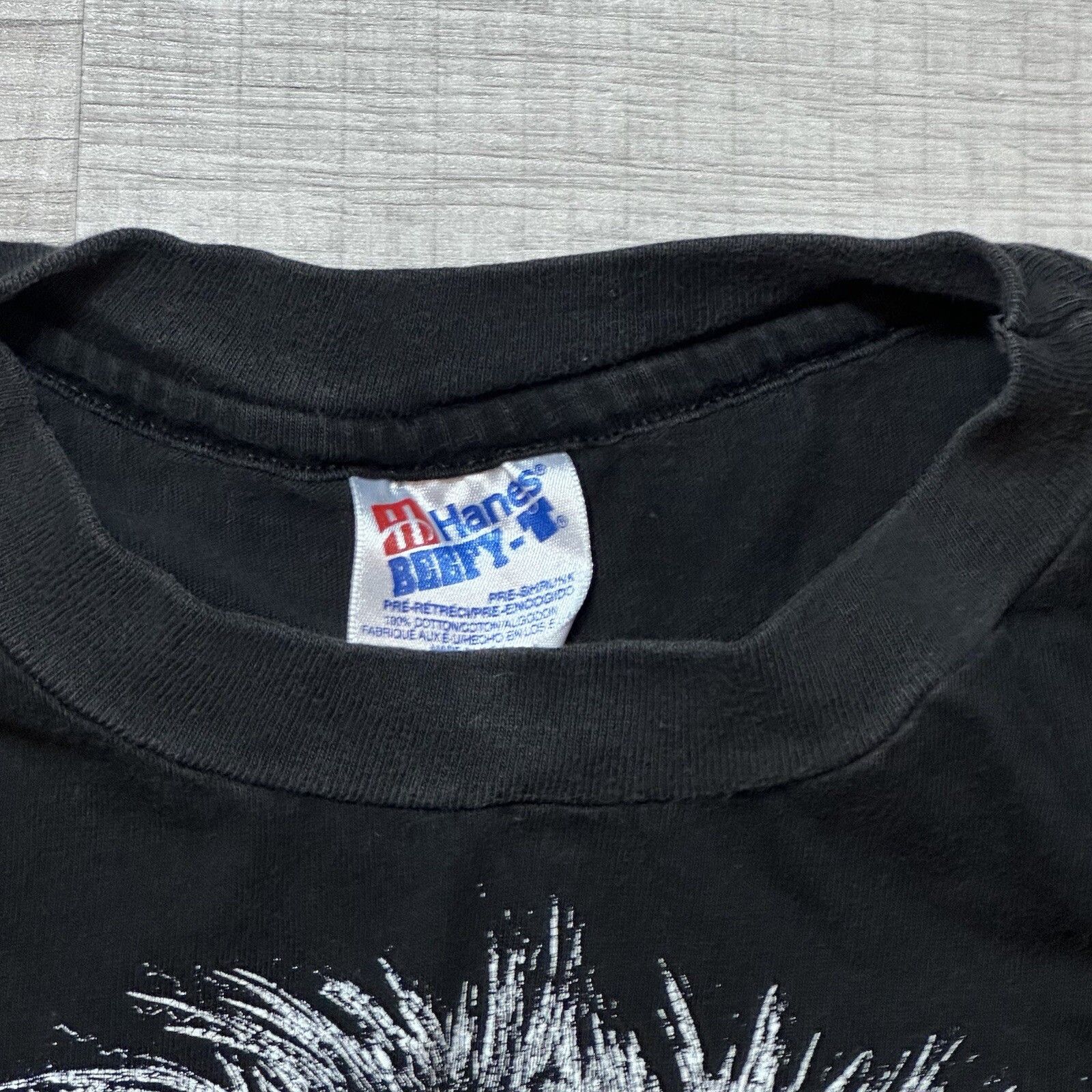 Hanes Vintage 90s Me On Mother Earth Black Lion XL T-Shirt USA Size US XL / EU 56 / 4 - 7 Thumbnail