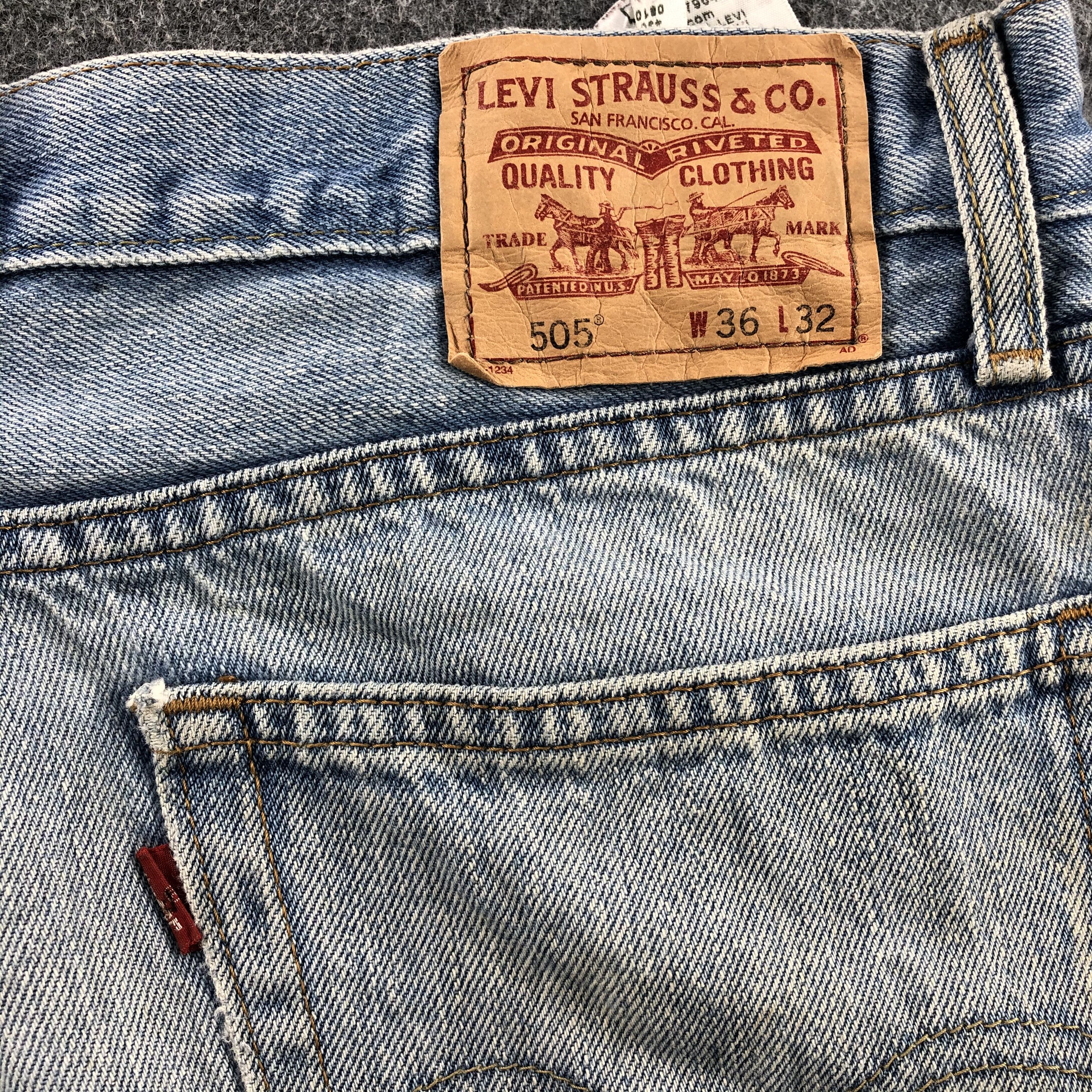 Levi's Vintage Levis 505 Light Wash Jeans-J1280 Size US 37 - 5 Thumbnail