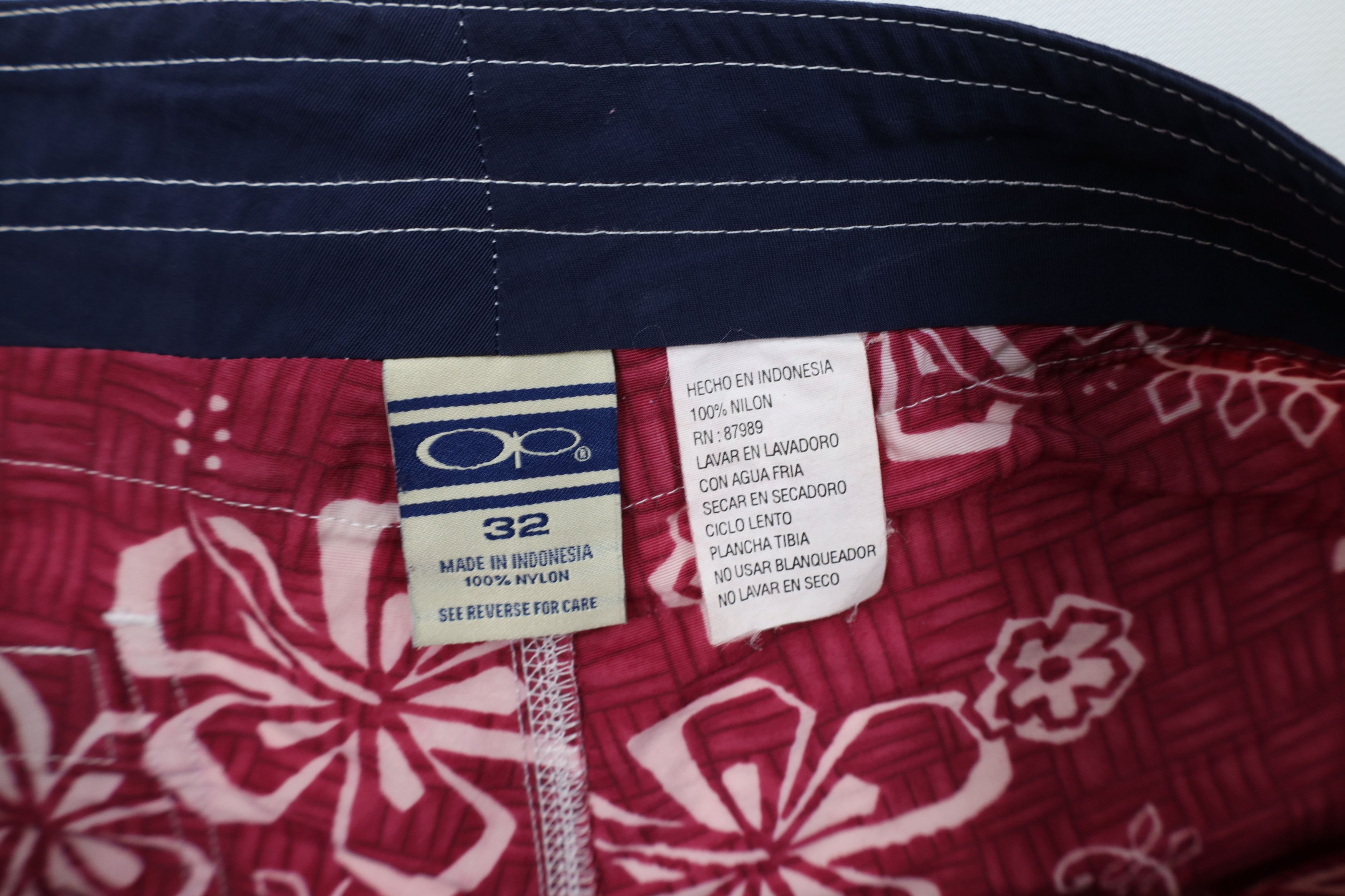 Ocean Pacific Vintage 90s Ocean Pacific OP Surfing Board Shorts Trunks Size US 32 / EU 48 - 6 Thumbnail