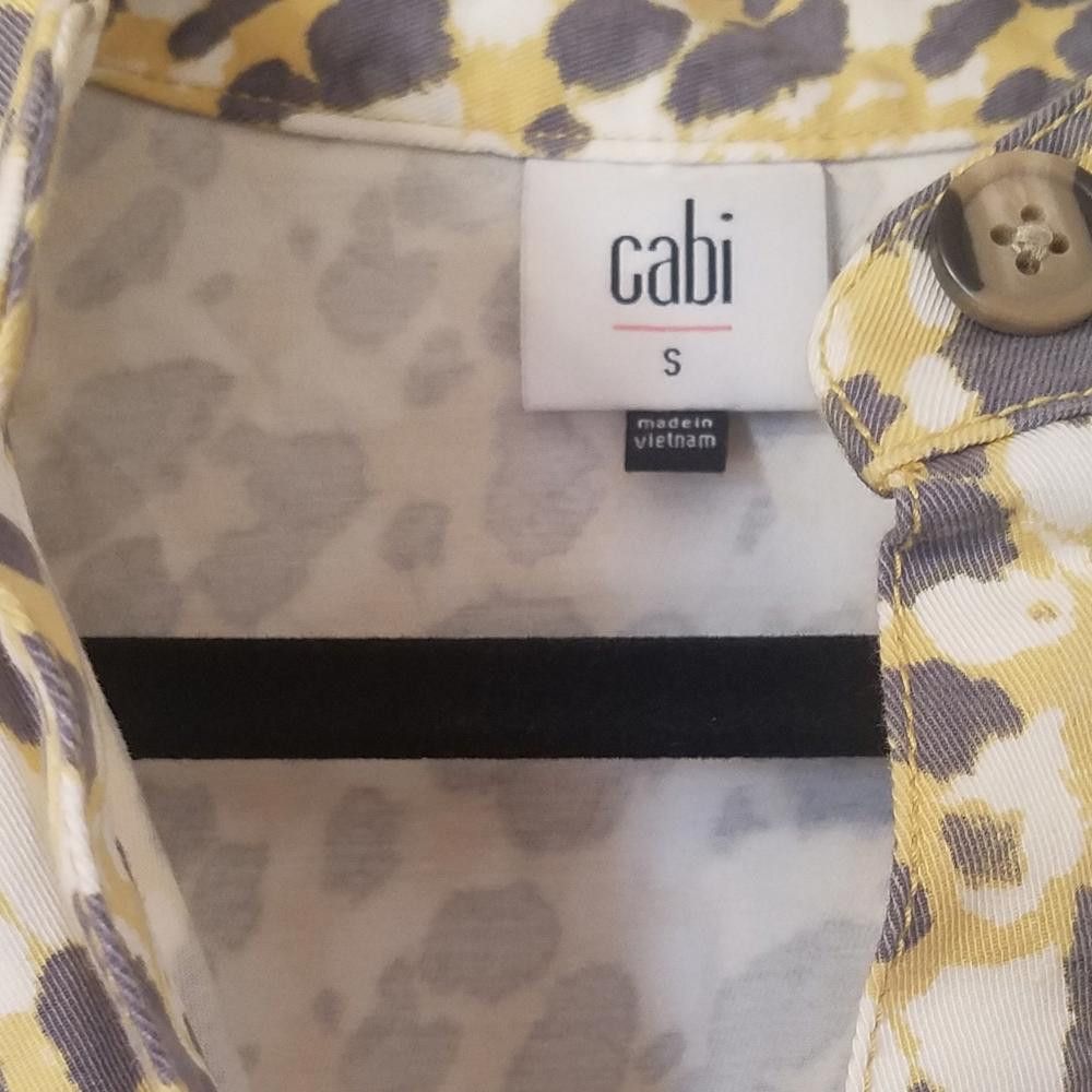 Designer Cabi Yellow and Gray Patterned Blouse Size Small Size S / US 4 / IT 40 - 3 Thumbnail