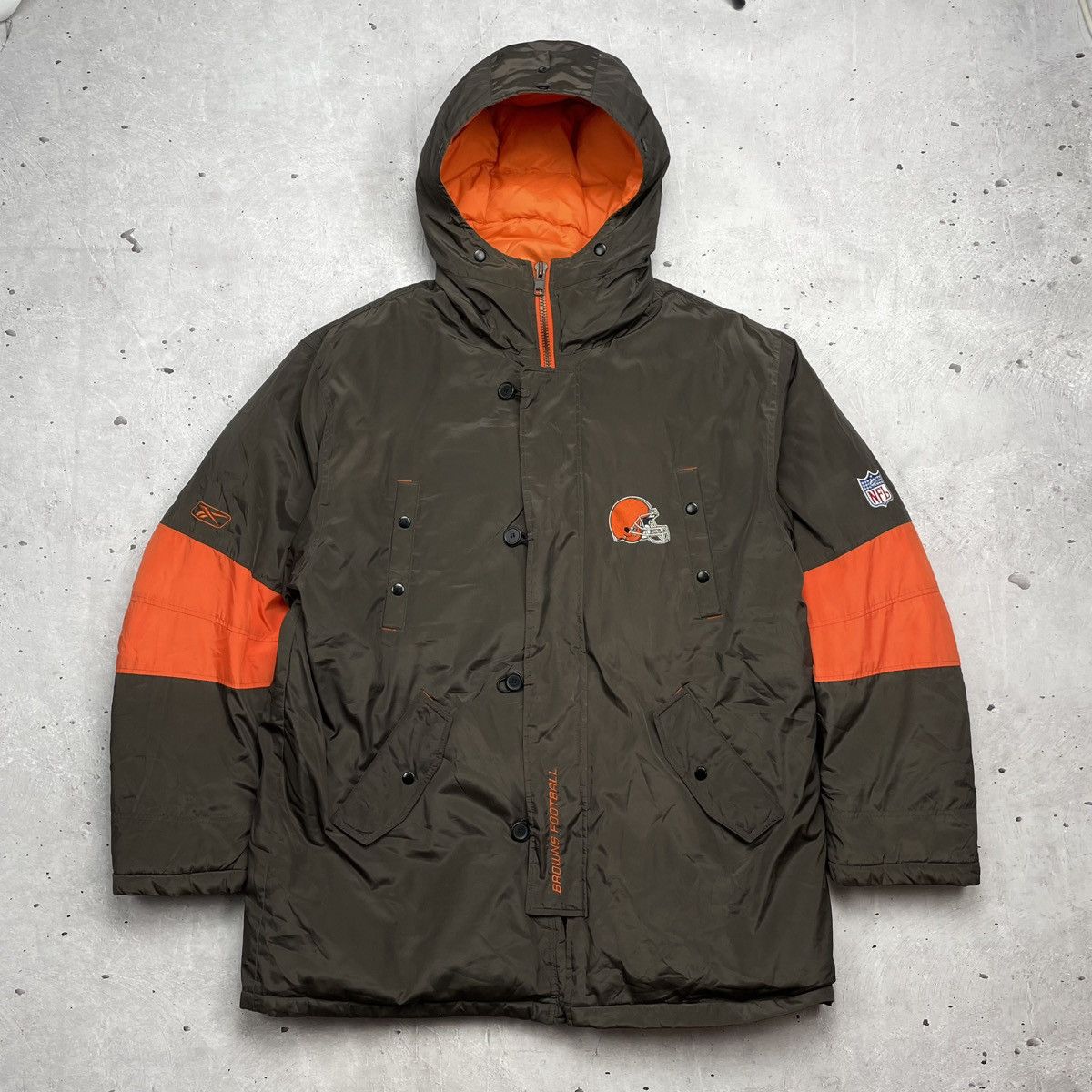 NHL × Vintage Vintage Reebok 90s Cleveland Football Quilted Hooded Jacket Size US XL / EU 56 / 4 - 1 Thumbnail