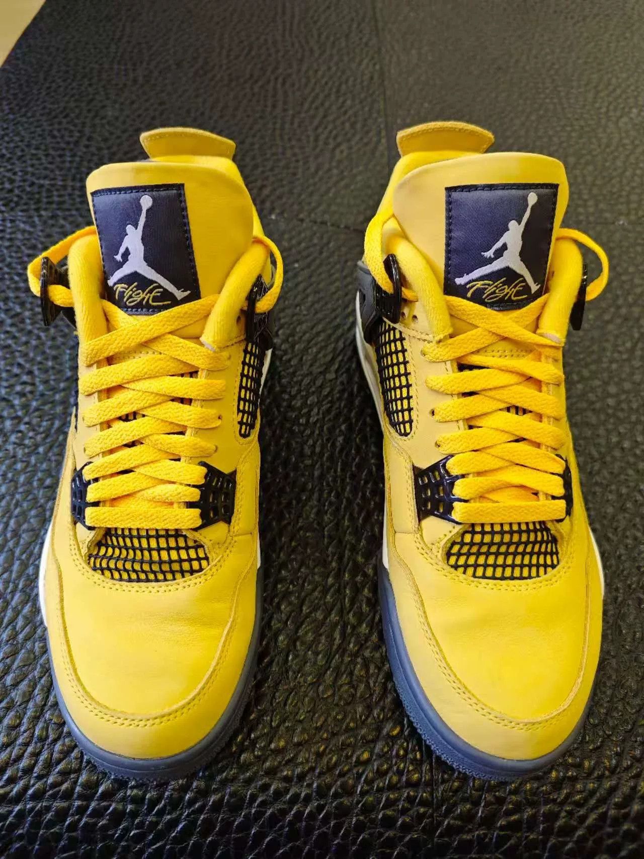 jordan air jordan 4 retro tour yellow sneakers