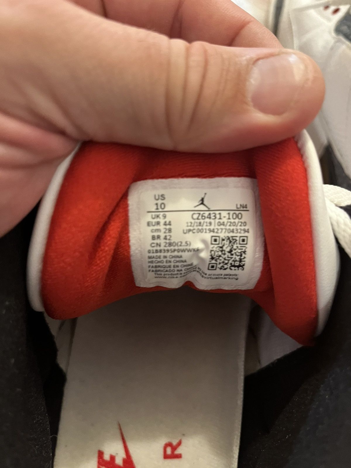 Jordan Brand Jordan 3 Retro SE Fire Red Denim Size US 10 / EU 43 - 8 Thumbnail
