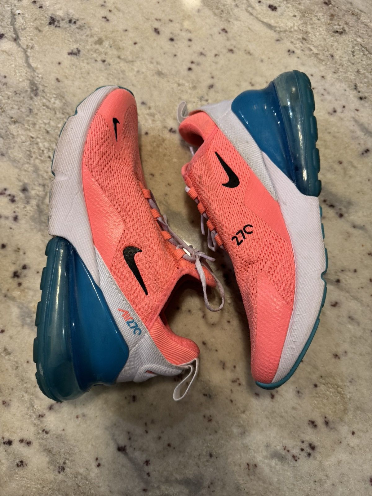 Nike Nike Air Max 270 in Lava Glow Size US 6 / EU 39 - 2 Thumbnail