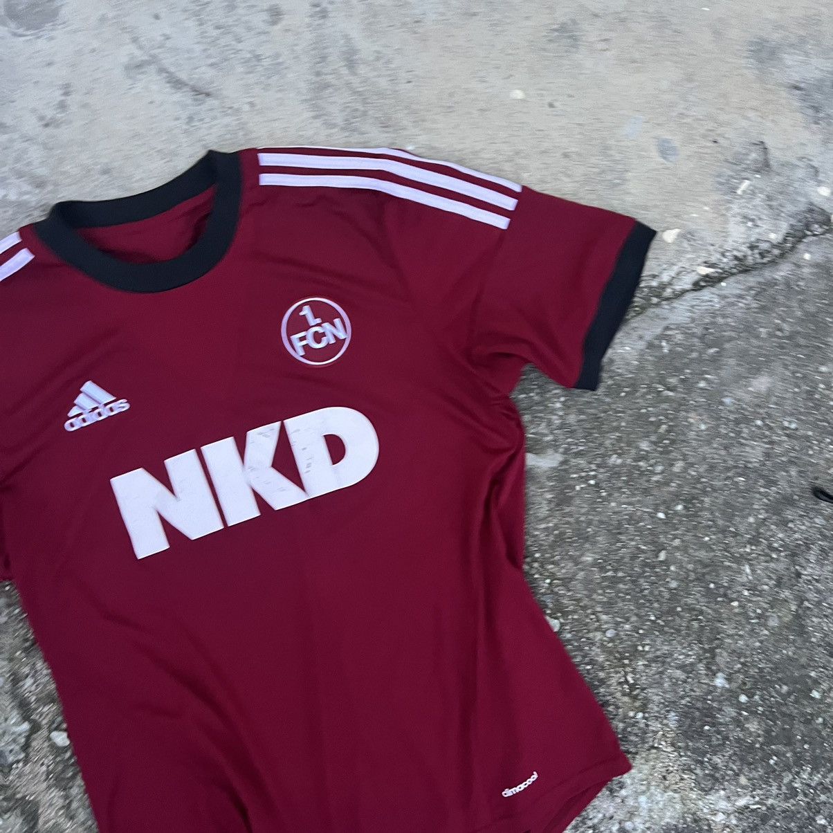 Adidas × Vintage Adidas Fc Nürnberg 2008 Home Jersey T-Shirt Vintage Size US M / EU 48-50 / 2 - 4 Thumbnail