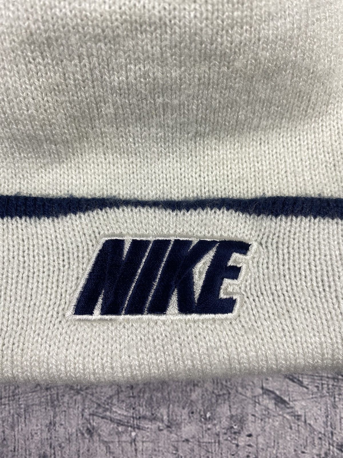 Nike Vintage Nike Double Sided Drill Hype Hat Snow hats Size ONE SIZE - 10 Thumbnail