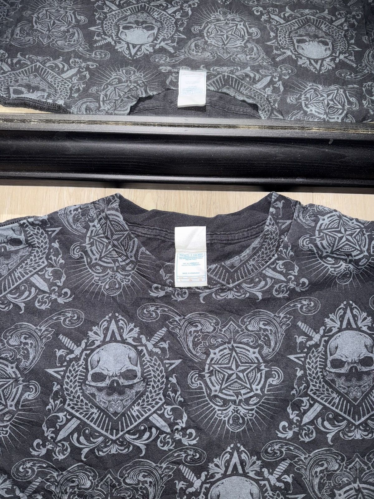 Affliction × Ed Hardy × Vintage Vintage / Y2K Affliction Skull All Over Print Shirt Size US L / EU 52-54 / 3 - 2 Thumbnail