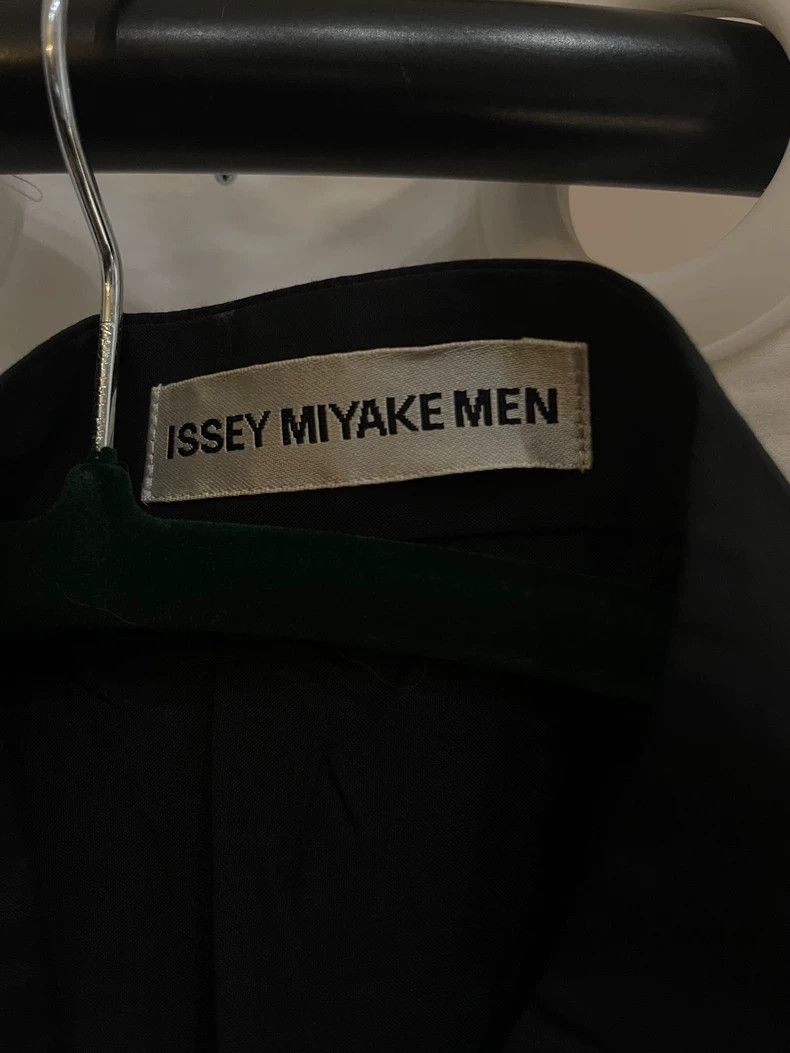 Issey Miyake Issey Miyake Black pleated short-sleeved coat Size L / US 10 / IT 46 - 5 Thumbnail