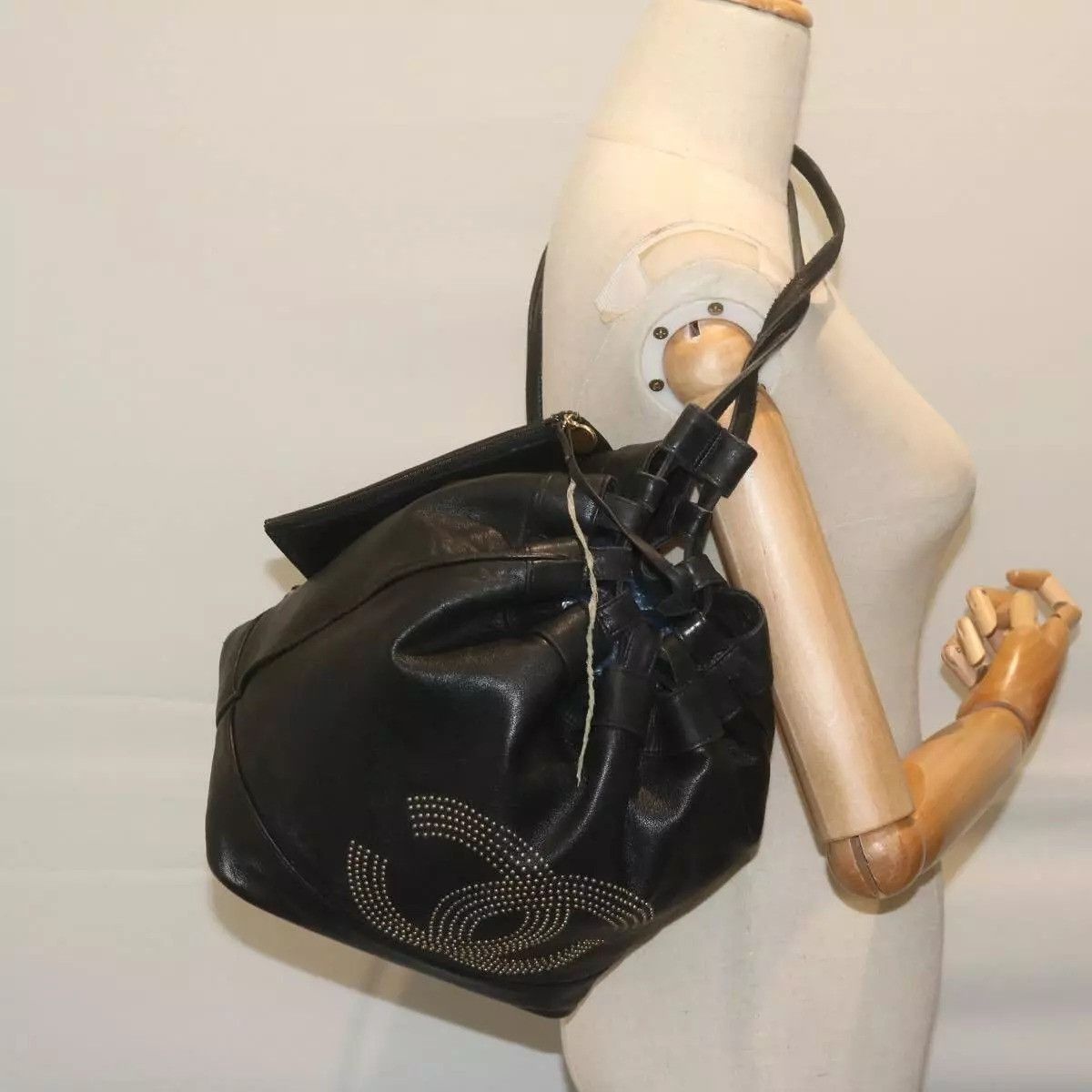 Chanel CHANEL Shoulder Bag Lamb Skin Black CC Auth Size ONE SIZE - 3 Thumbnail