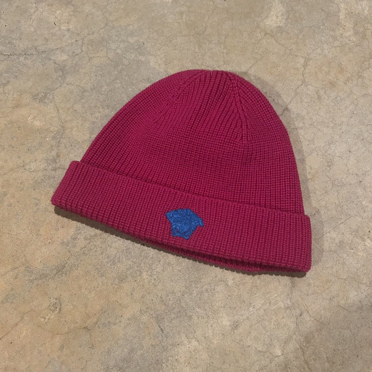 Designer × Versace Versace Medusa Head Embroidered Ribbed Beanie Size ONE SIZE - 2 Thumbnail