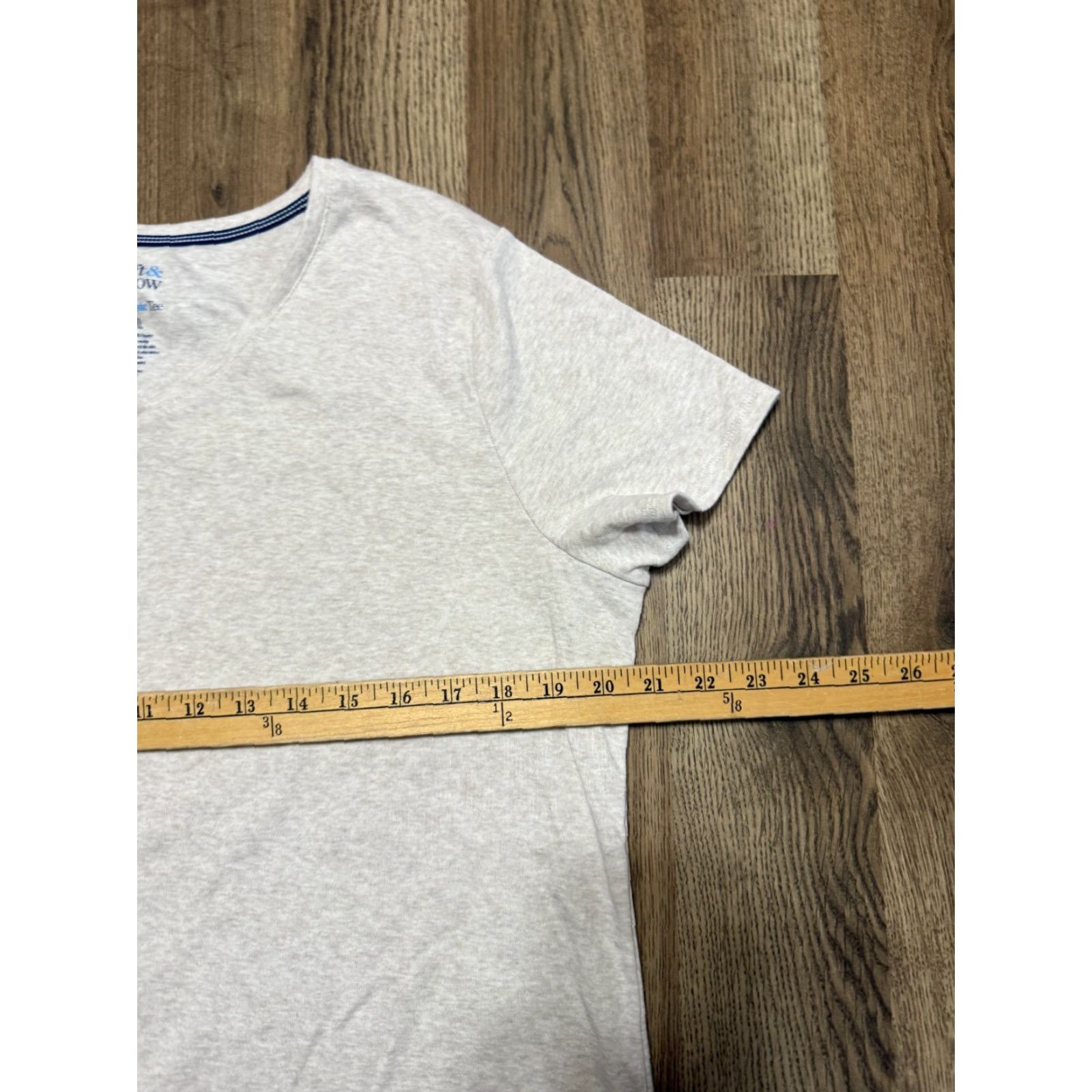 Croft & Barrow Croft & Barrow Shirt Women's XXL Tan V-neck Classic Tee Shirt Cotton, Short Sleeve, Pullover, Casual, Regular Fit, Brown, Basic Modern Tee, Women, 2XL Size XXL / US 16-18 / IT 52-54 - 5 Thumbnail