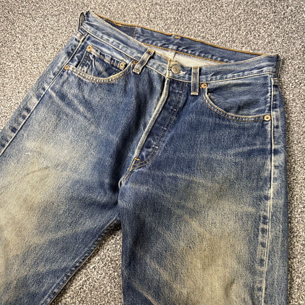 Levi's Vintage Clothing 90s Levis 501 Distressed Aging Mud Denim W31 Made in USA Size US 31 - 3 Thumbnail