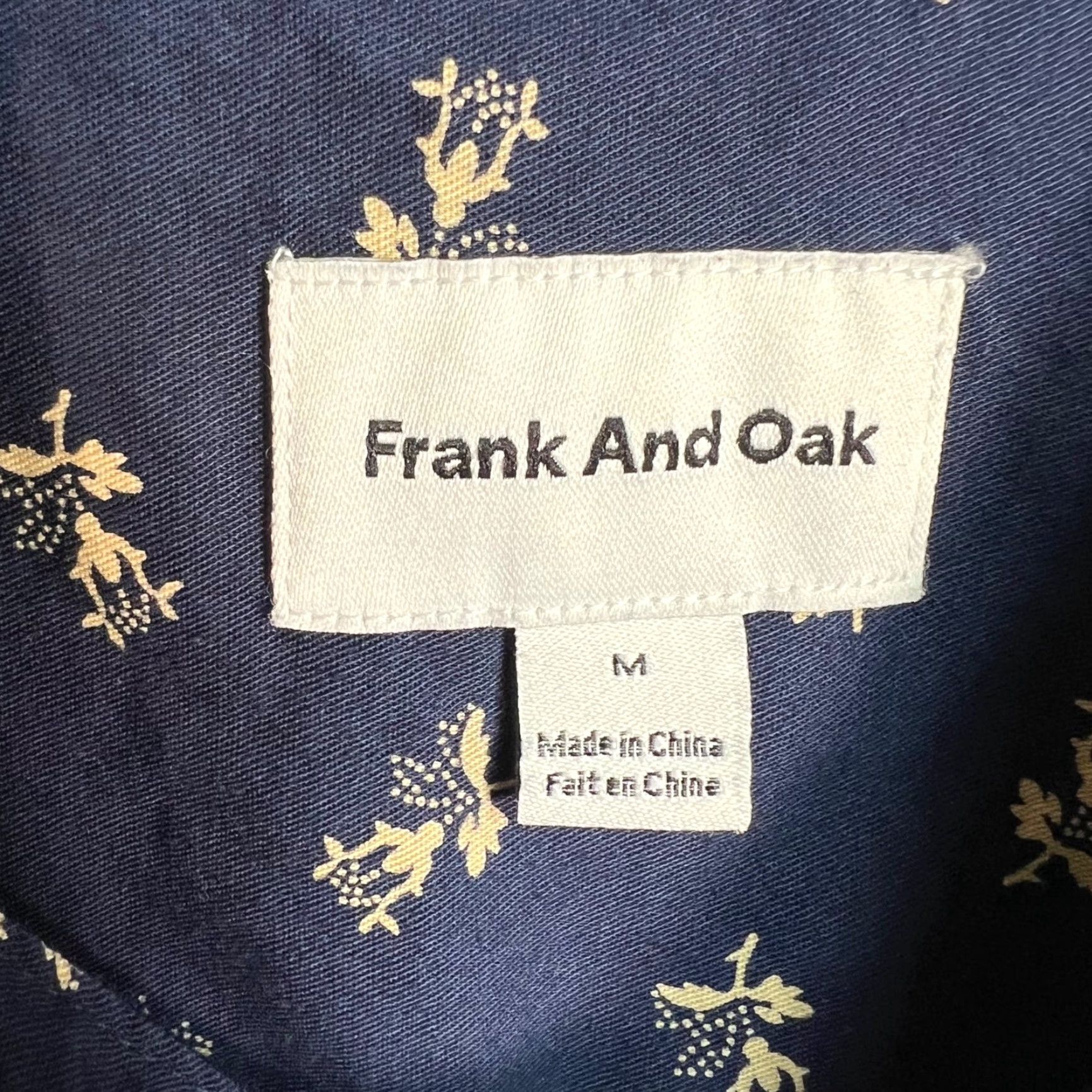 Frank And Oak Frank & Oak Shirt Mens Medium Navy Blue Floral Print Cotton Button-Up Shirt Size US M / EU 48-50 / 2 - 3 Thumbnail
