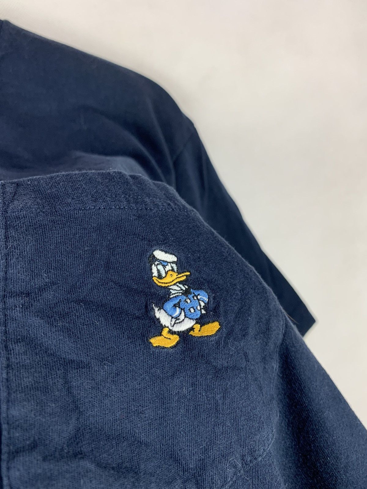 Disney Steals! Donald Duck Uniqlo Disney Pocket Tee Size US XL / EU 56 / 4 - 3 Thumbnail