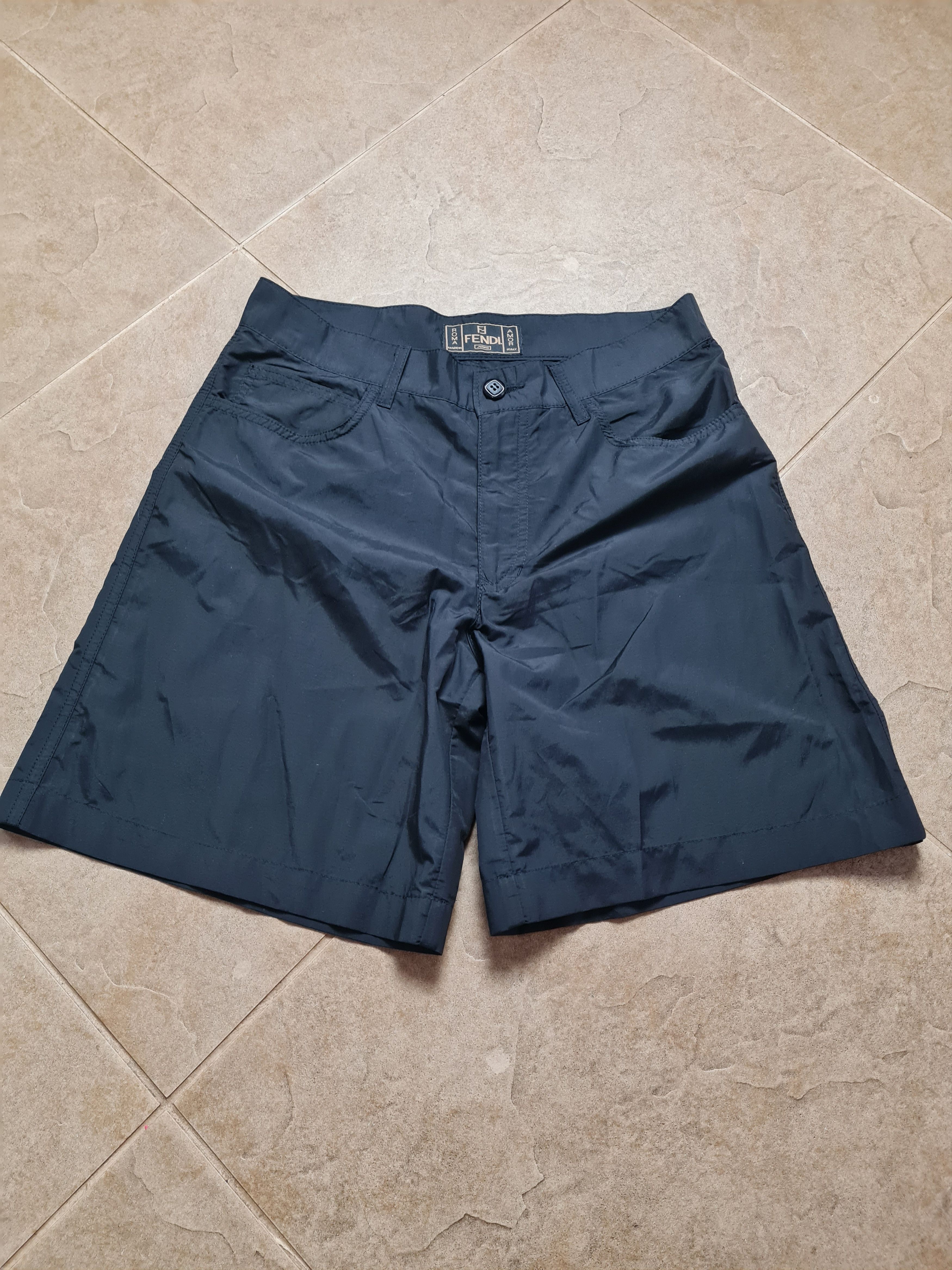 Fendi Women's FENDI Bermuda Shorts Black Italy Tessuto/Fabric Size 30" / US 8 / IT 44 - 7 Thumbnail