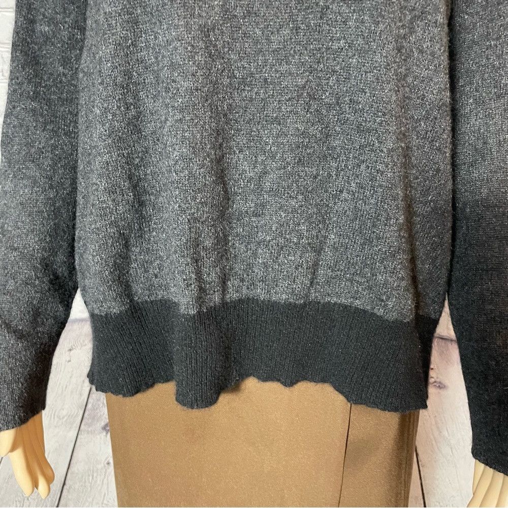 Duffy Gray Black Cashmere Long Sleeve Sweater Size M