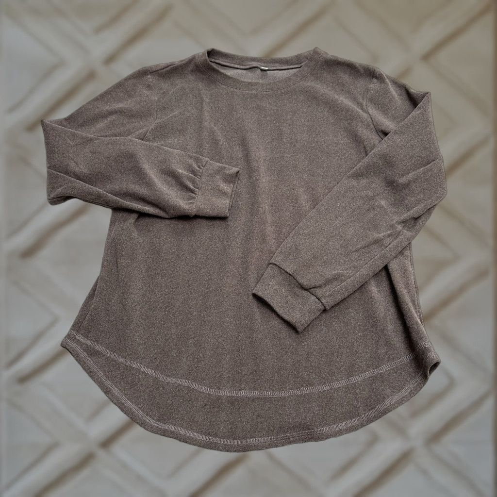 Vintage Unbranded Soft Fleece Sweatshirt Womens Medium Round Neck Stretch Round Hem Top Size M / US 6-8 / IT 42-44 - 1 Thumbnail