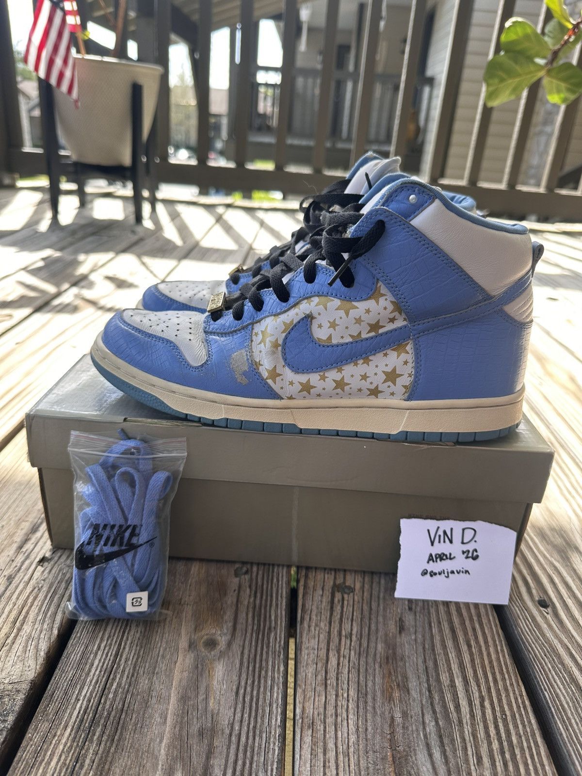 Nike × Supreme 2003 Dunk High SB “Blue Stars” Size 10.5 Size US 10.5 / EU 43-44 - 4 Thumbnail