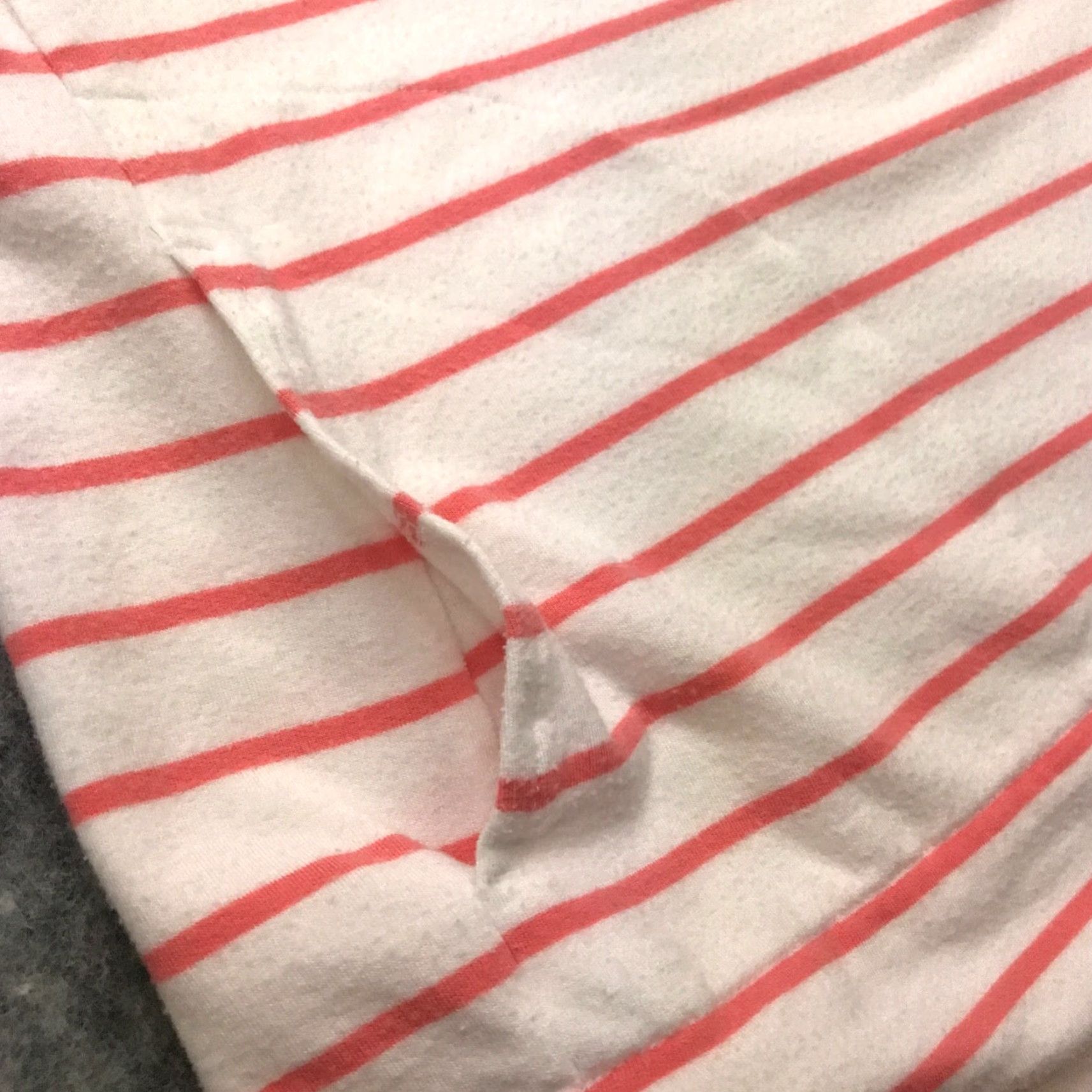 Talbots Talbots Womens Hoodie Small Peach Striped Sleeveless Sweatshirt Hooded Pockets V-Neck Casual Fall Winter Pink Sweatshirt Ladies (S) Size S / US 4 / IT 40 - 5 Thumbnail