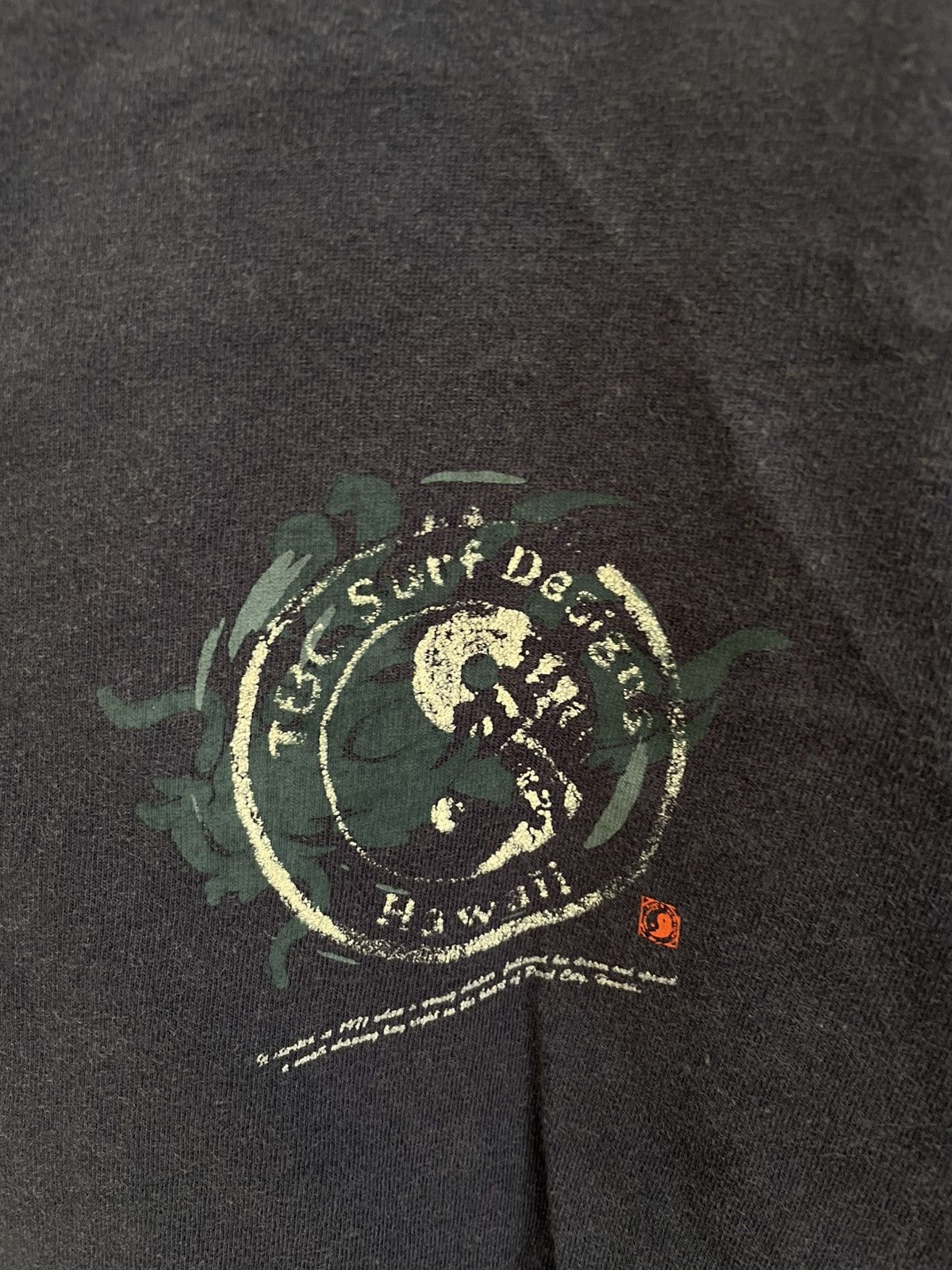 Vintage Vintage T&C surf design Hawaii t shirt Size US L / EU 52-54 / 3 - 6 Thumbnail