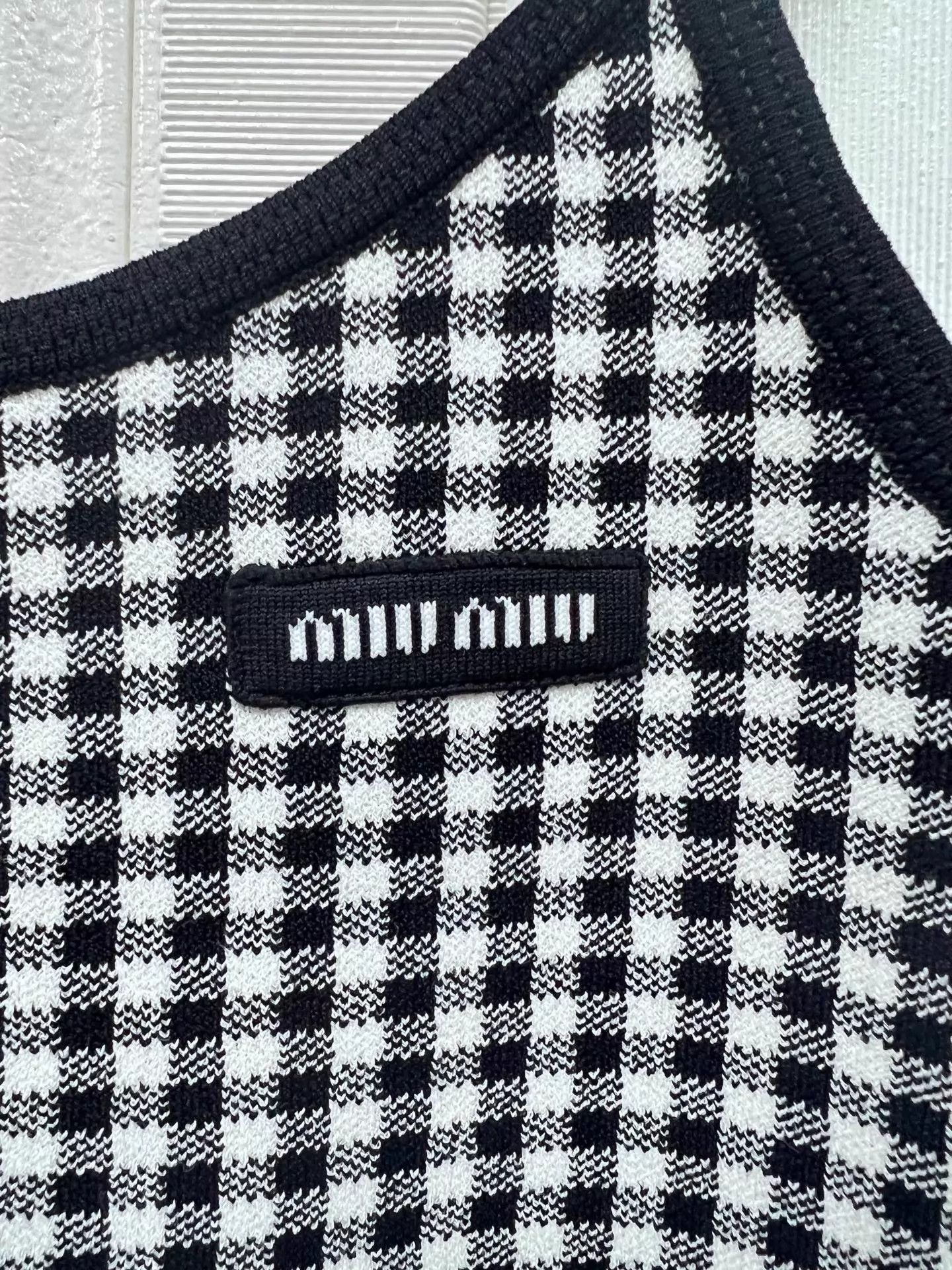 Miu Miu MIU MIU Black White Jacquard Sleeveless Slim Dress Logo Size XS / US 0-2 / IT 36-38 - 3 Thumbnail