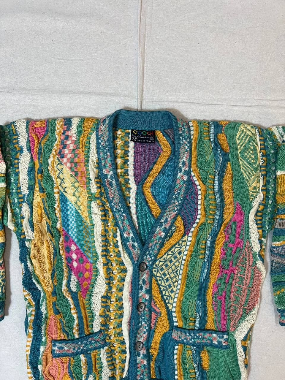 Coogi Coogi Cardigan Sweater Made in Australia Size S / US 4 / IT 40 - 2 Thumbnail