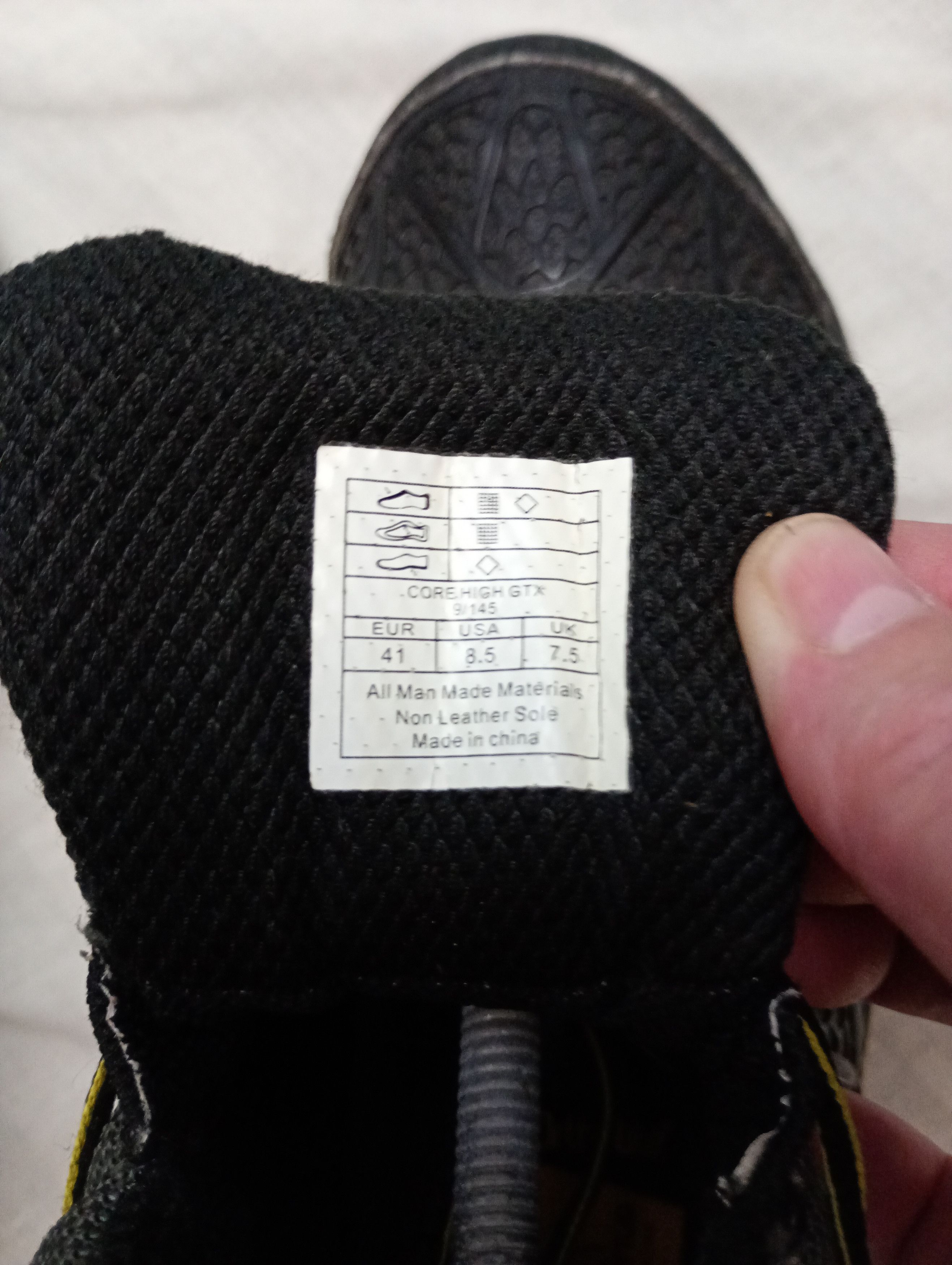 La Sportiva La Sportiva Core High GTX Boots Size US 8.5 / EU 41-42 - 25 Thumbnail