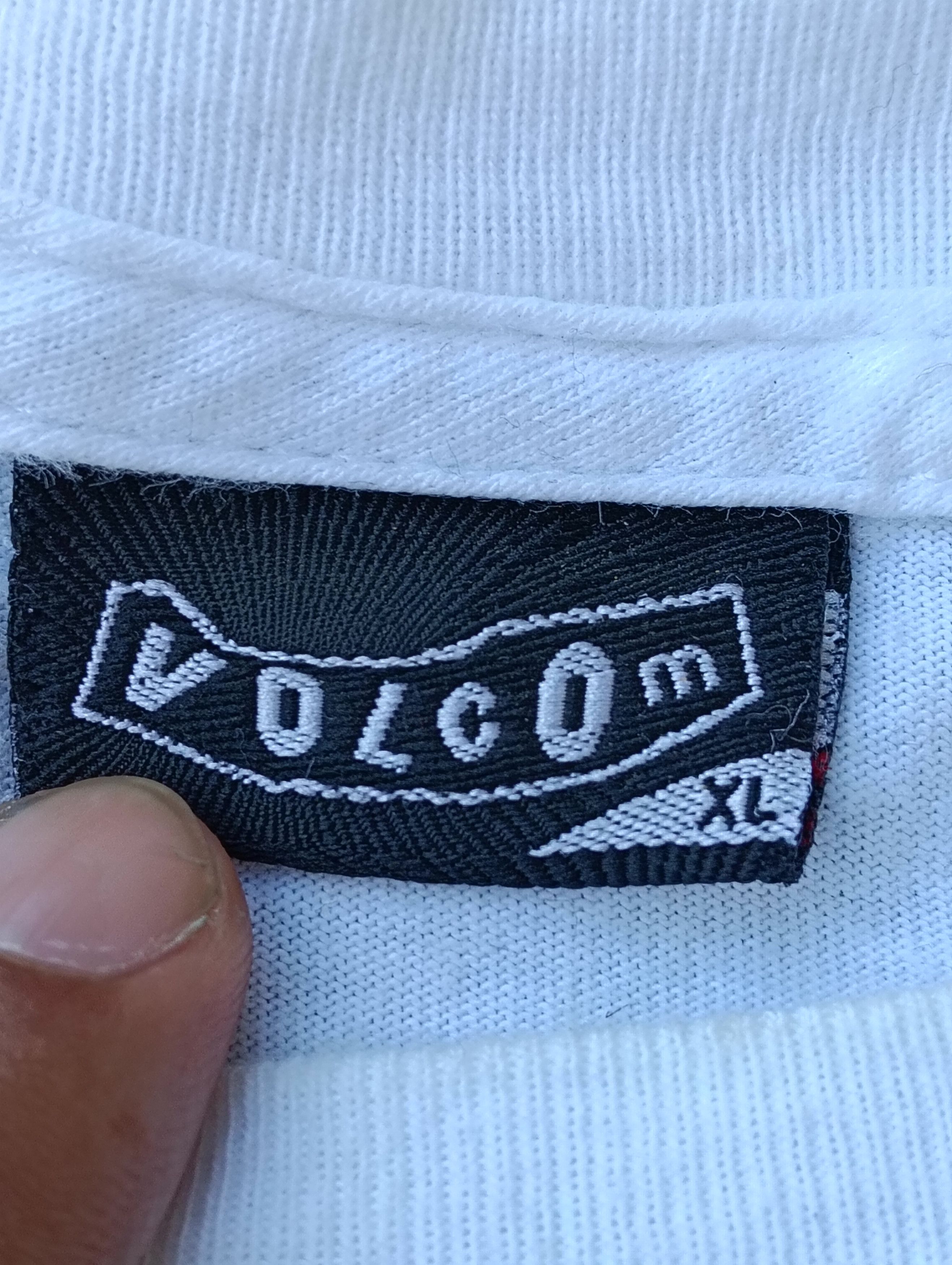 Volcom VINTAGE VOLCOM "dirty Donny" WHITE T-SHIRT Size US XL / EU 56 / 4 - 5 Thumbnail
