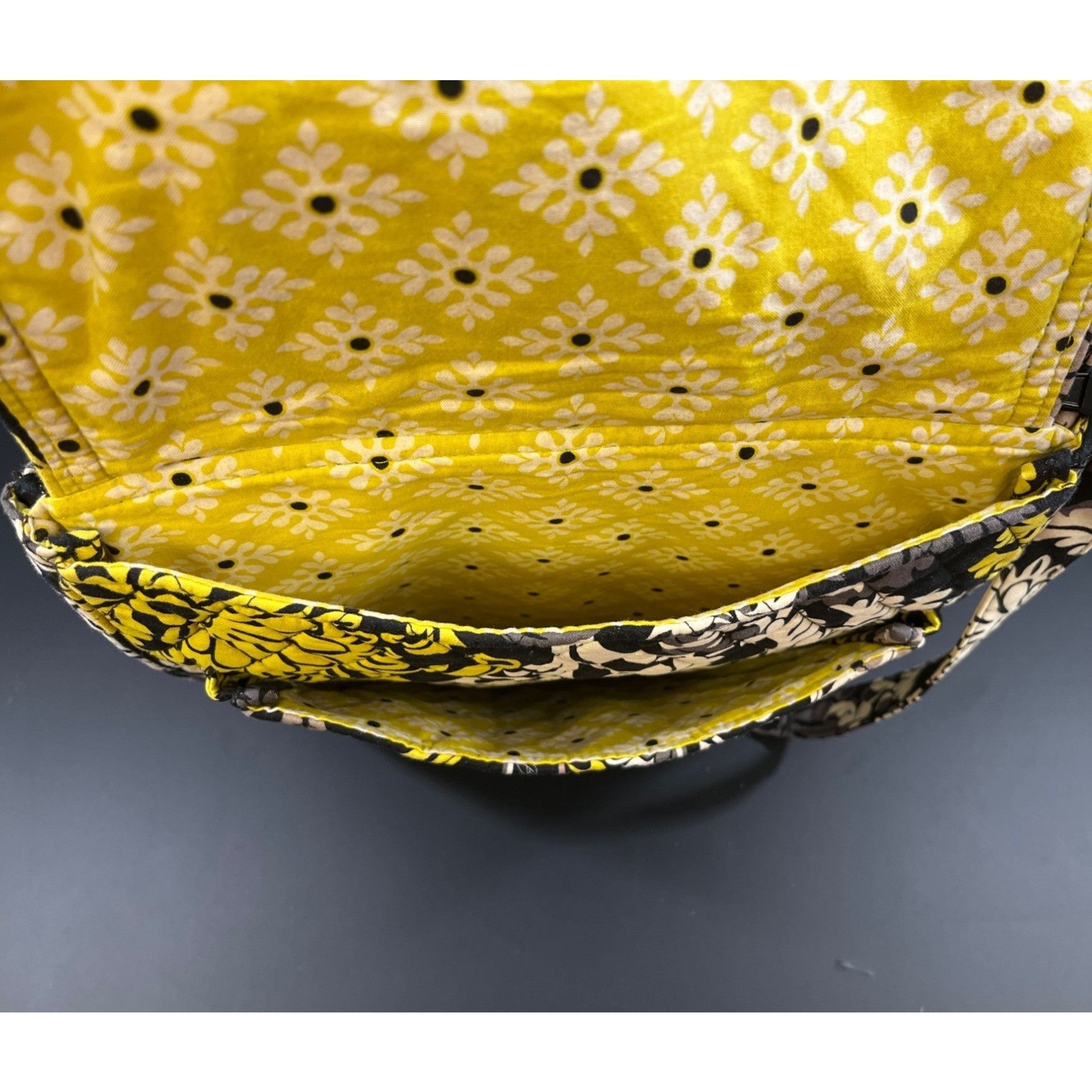 Vera Bradley Vera Bradley Women's Black/Yellow Purse/Crossbody SKU 5007 Size ONE SIZE - 4 Thumbnail
