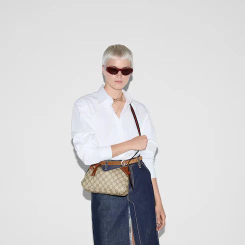 Gucci o1la5ras0526 Size: OS / GG Emblem Small Shoulder Bag Size ONE SIZE - 5 Thumbnail