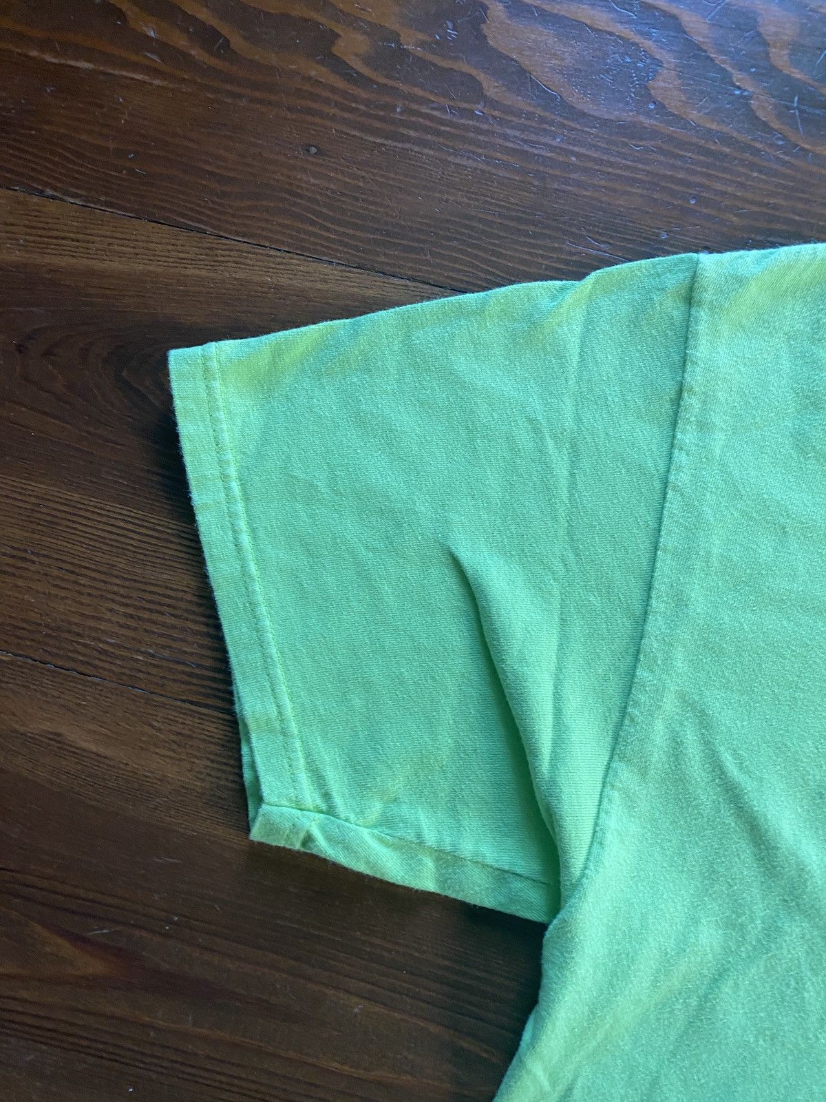 Vintage Vintage 2002 Y2K Roswell UFO Festival Alien Green Tee Size US L / EU 52-54 / 3 - 9 Thumbnail