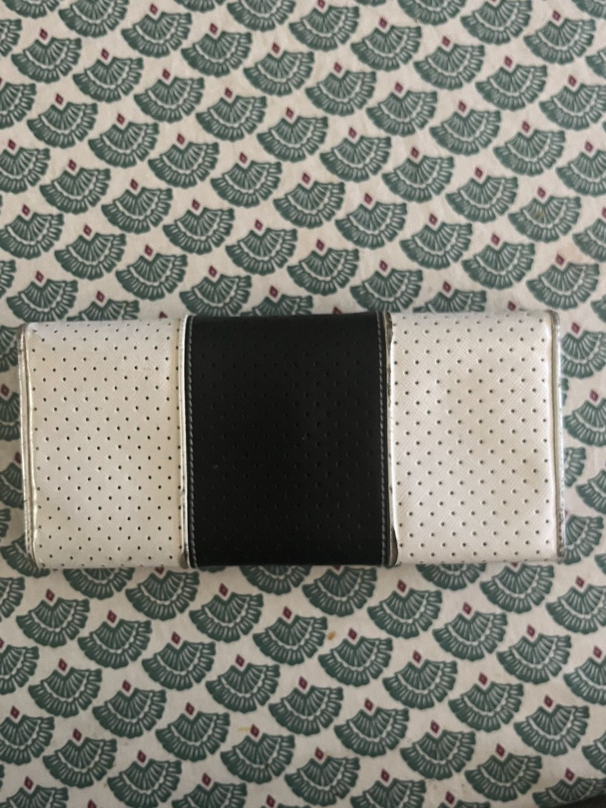 Prada Vintage Prada milano black/White Perforated Saffiano wallet Size ONE SIZE - 2 Thumbnail