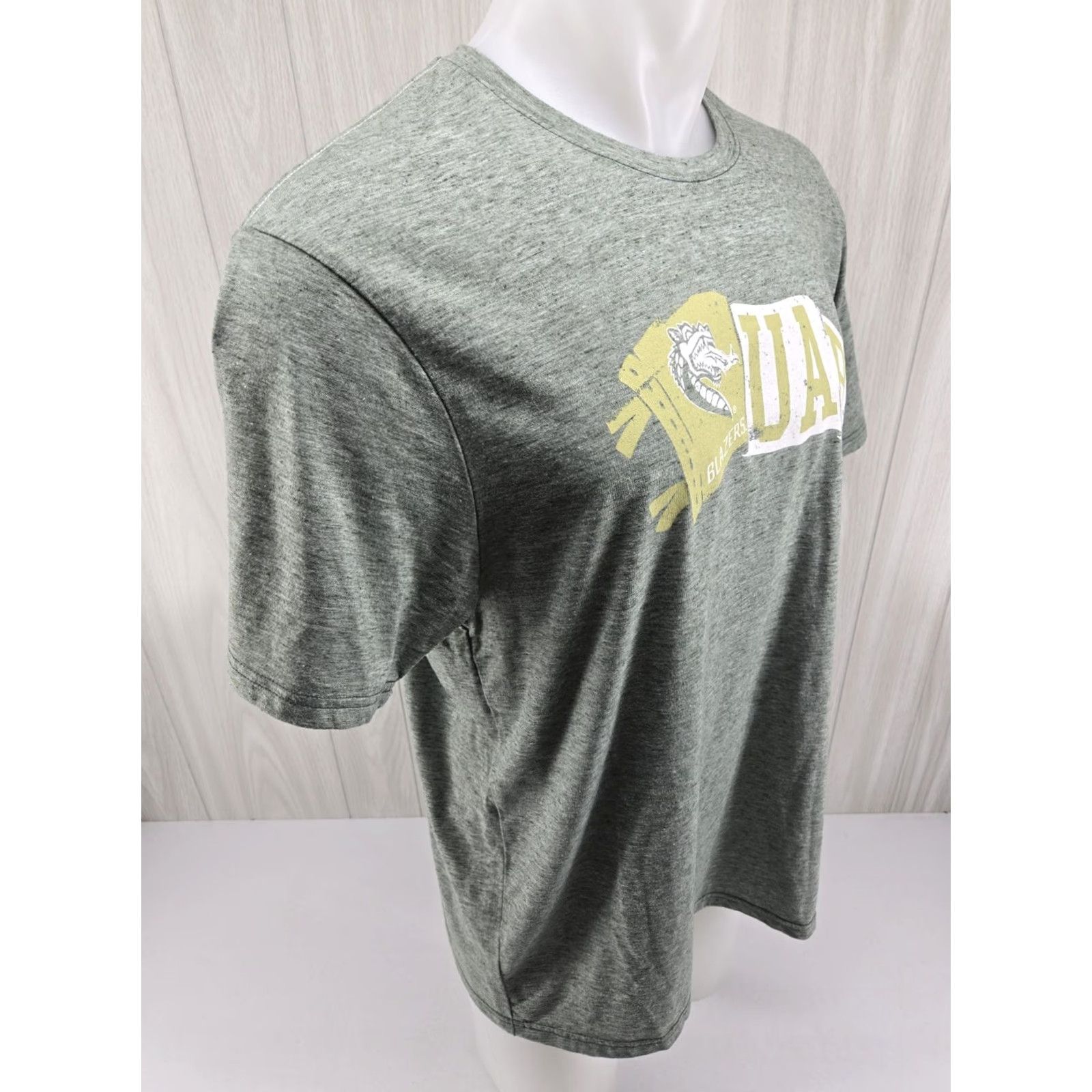 Vintage UAB Blazers T Shirt XL Green League 91 Mens Short Sleeve Size US XL / EU 56 / 4 - 7 Thumbnail